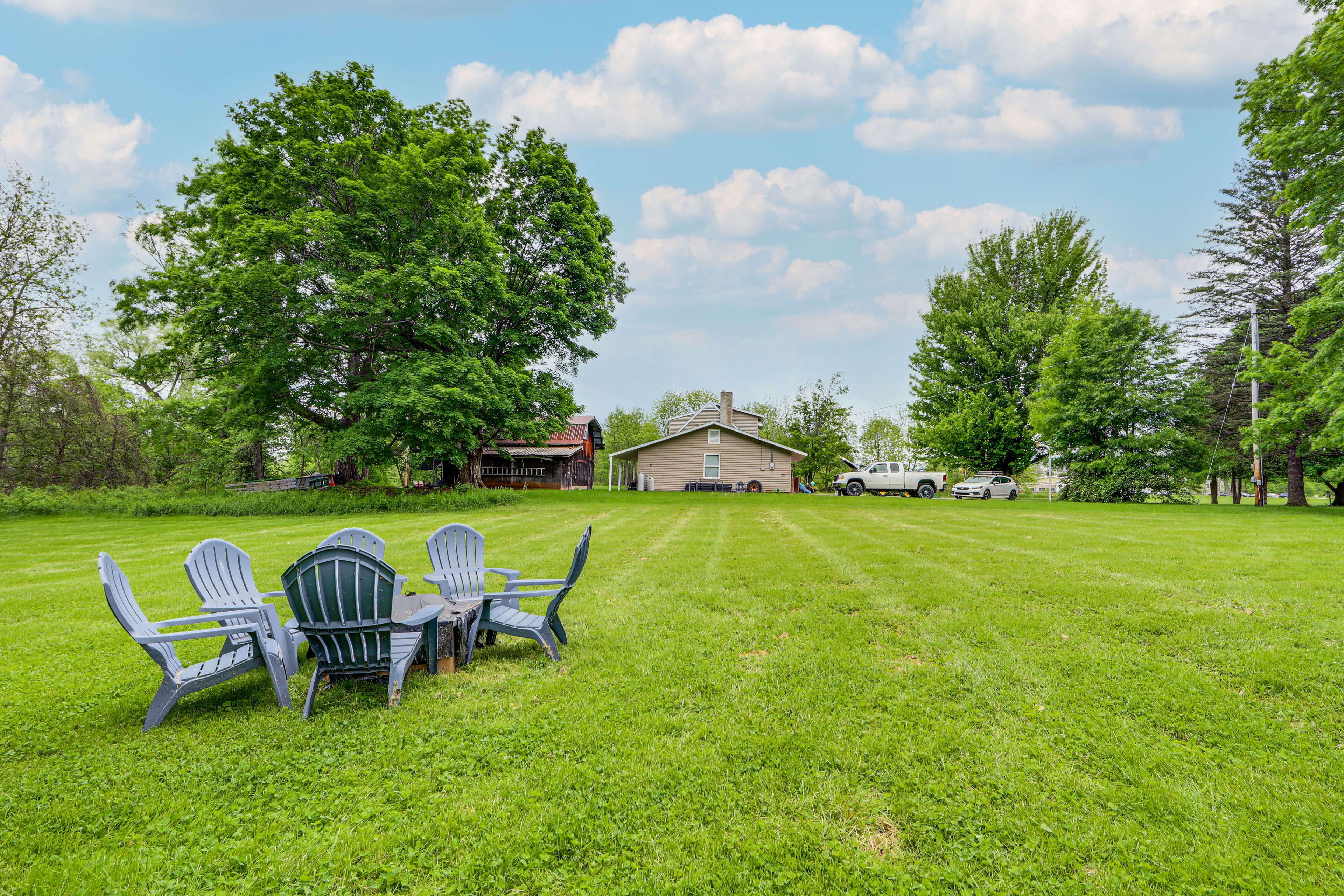 Yard Area | Shared Fire Pit | Shared Charcoal Grill