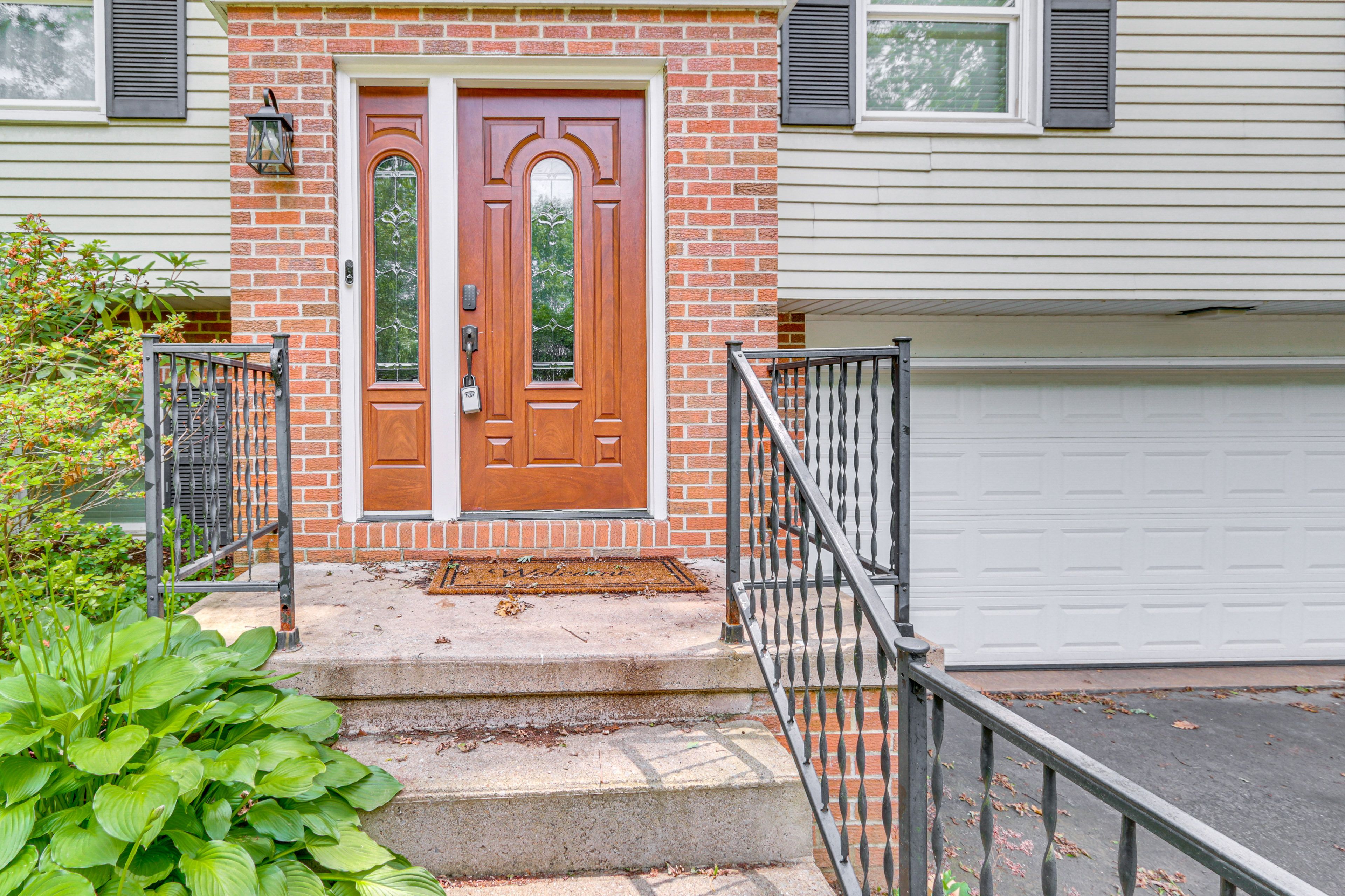 Property Exterior | Driveway (2 Vehicles) | Free Street Parking