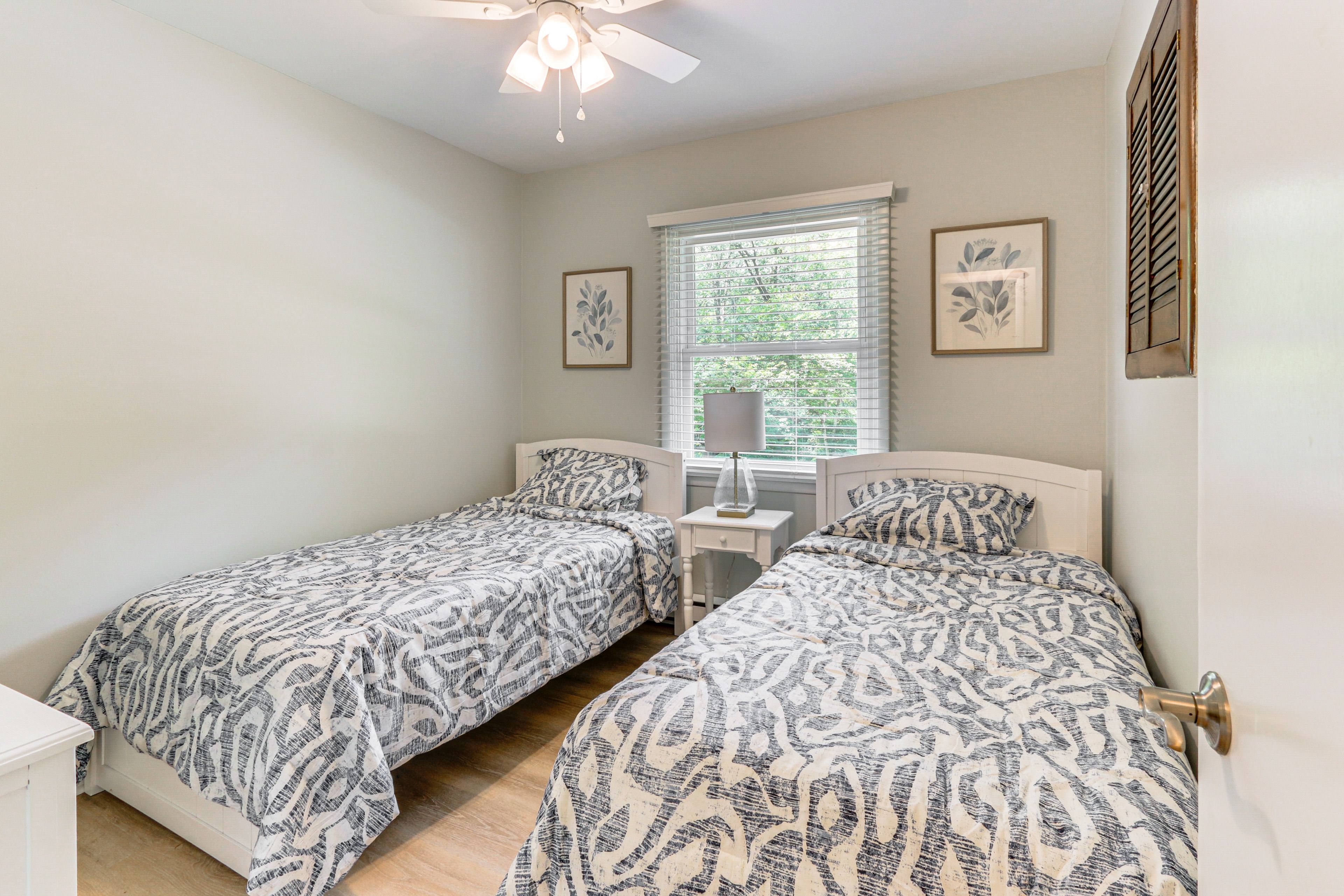 Bedroom 3 | 2 Twin Beds | Main Level