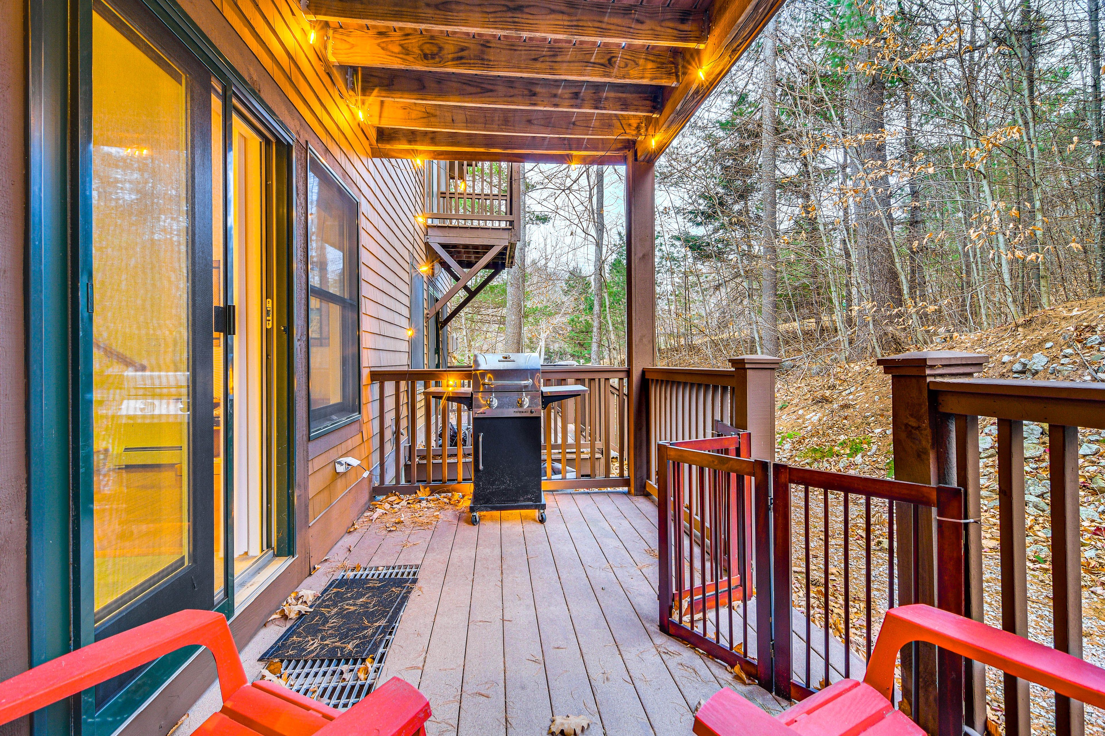 Bridgton Vacation Rental | 2BR | 2.5BA | 1,800 Sq Ft | Stairs Required
