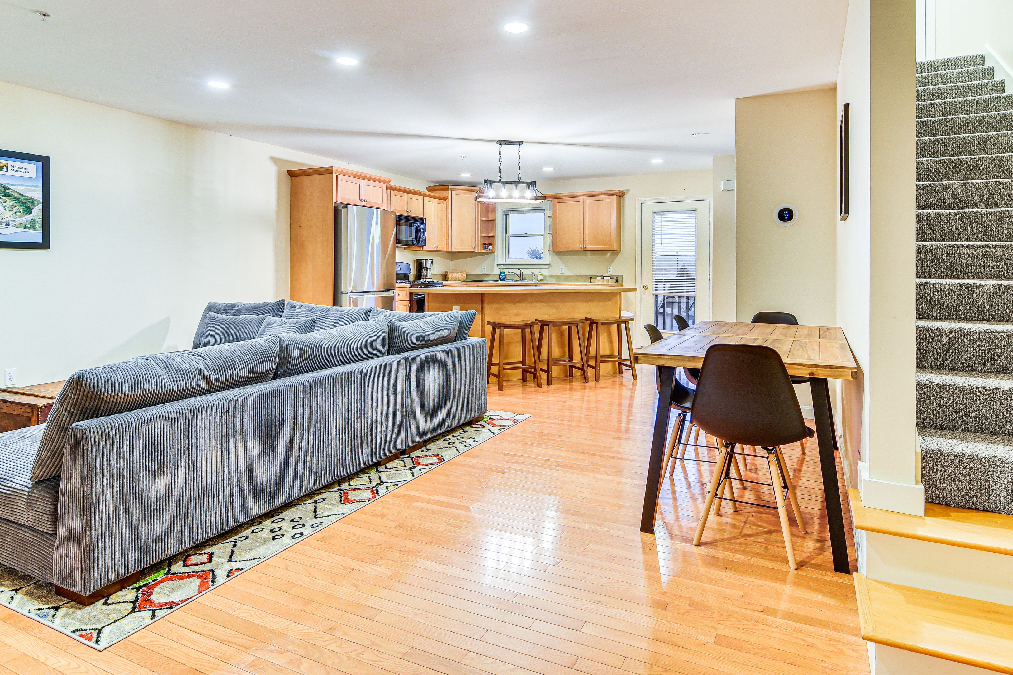 Dining Area | 2nd Floor