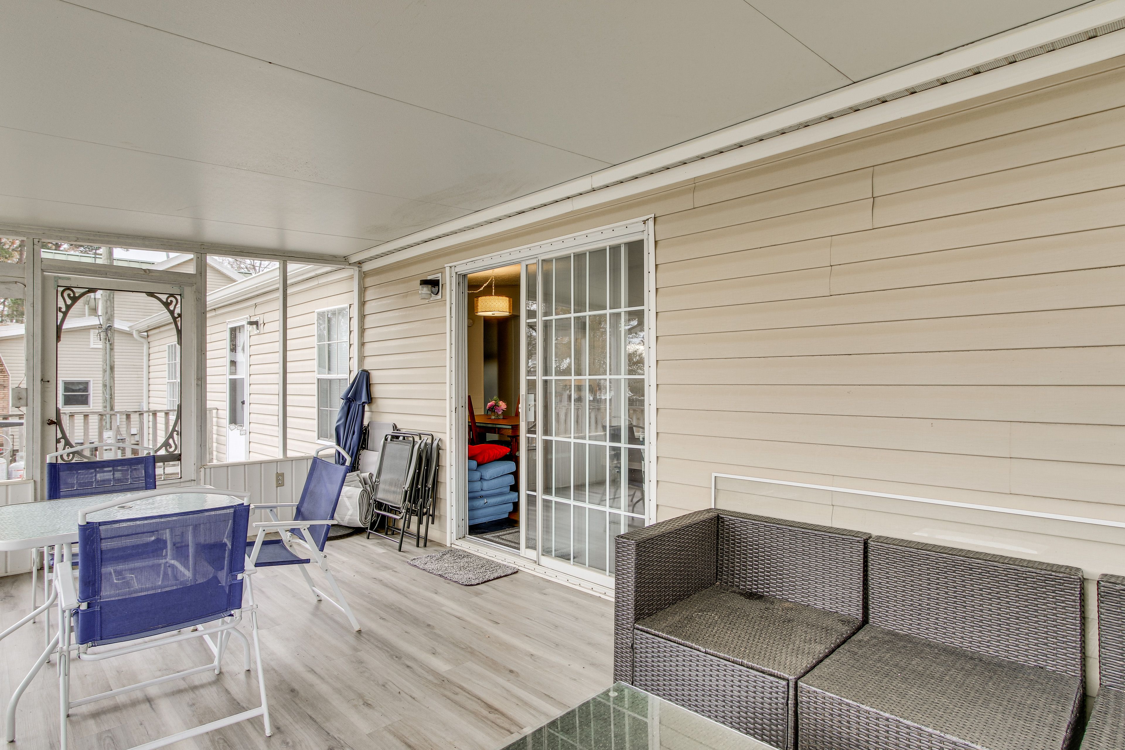 Screened Porch