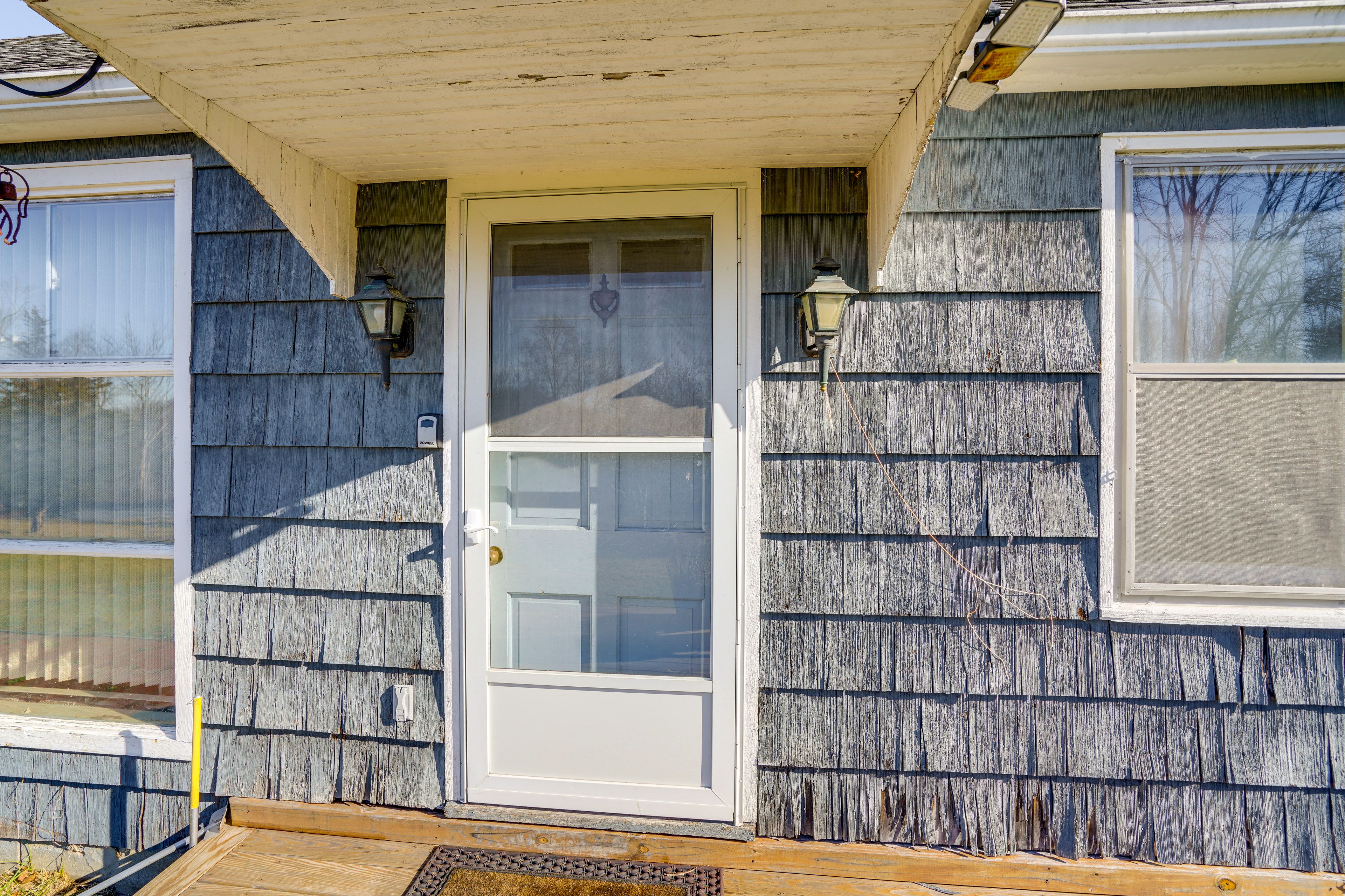 Guest Entrance