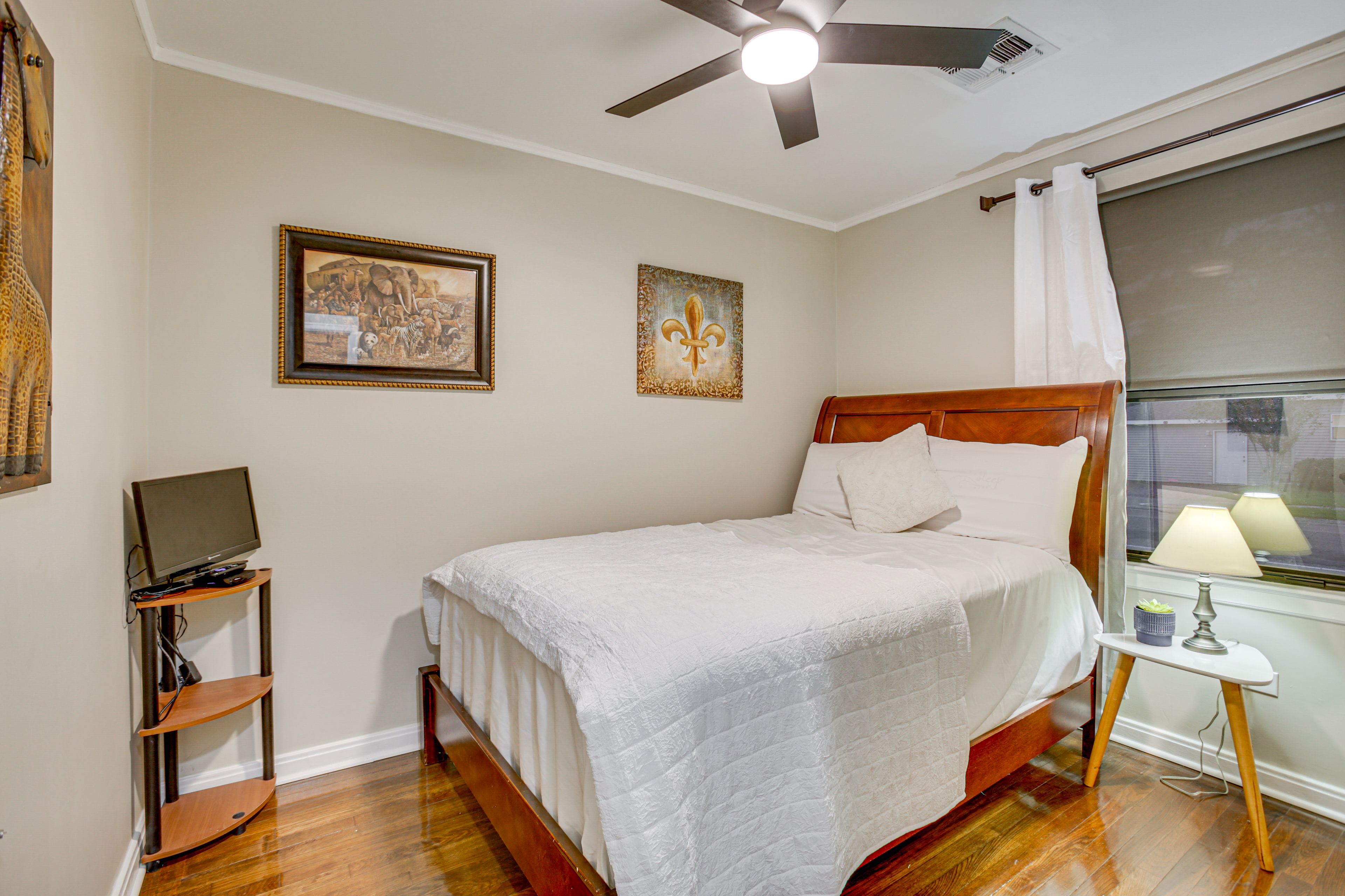 Bedroom 3 | Full Bed | Smart TV