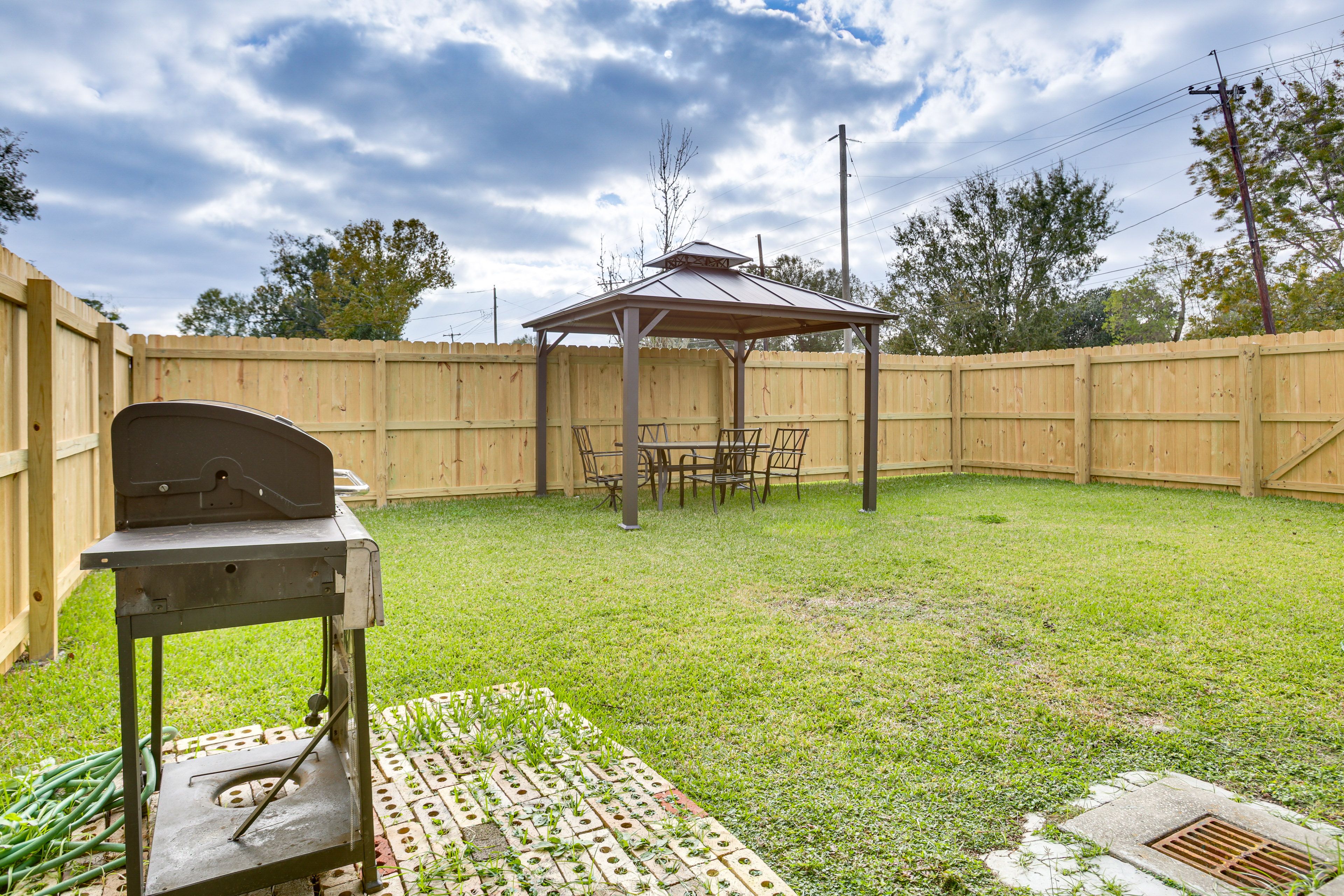 Fenced Yard | Single-Story Home