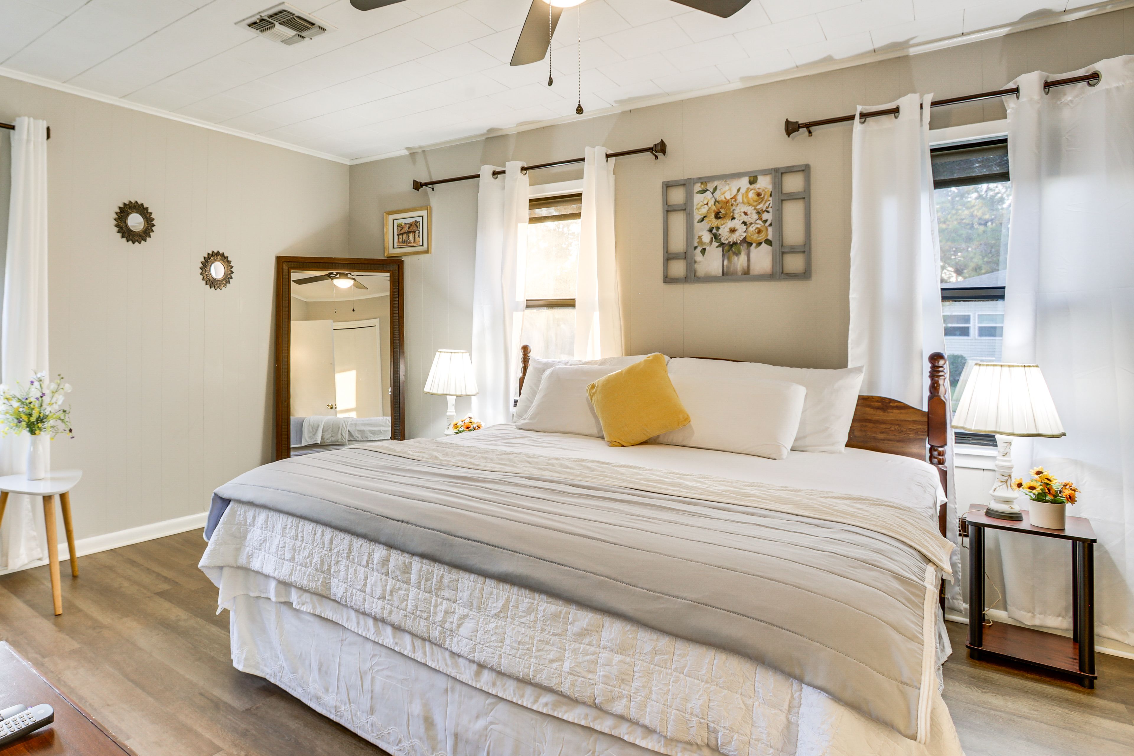 Bedroom 1 | King Bed | Linens Provided | Smart TV