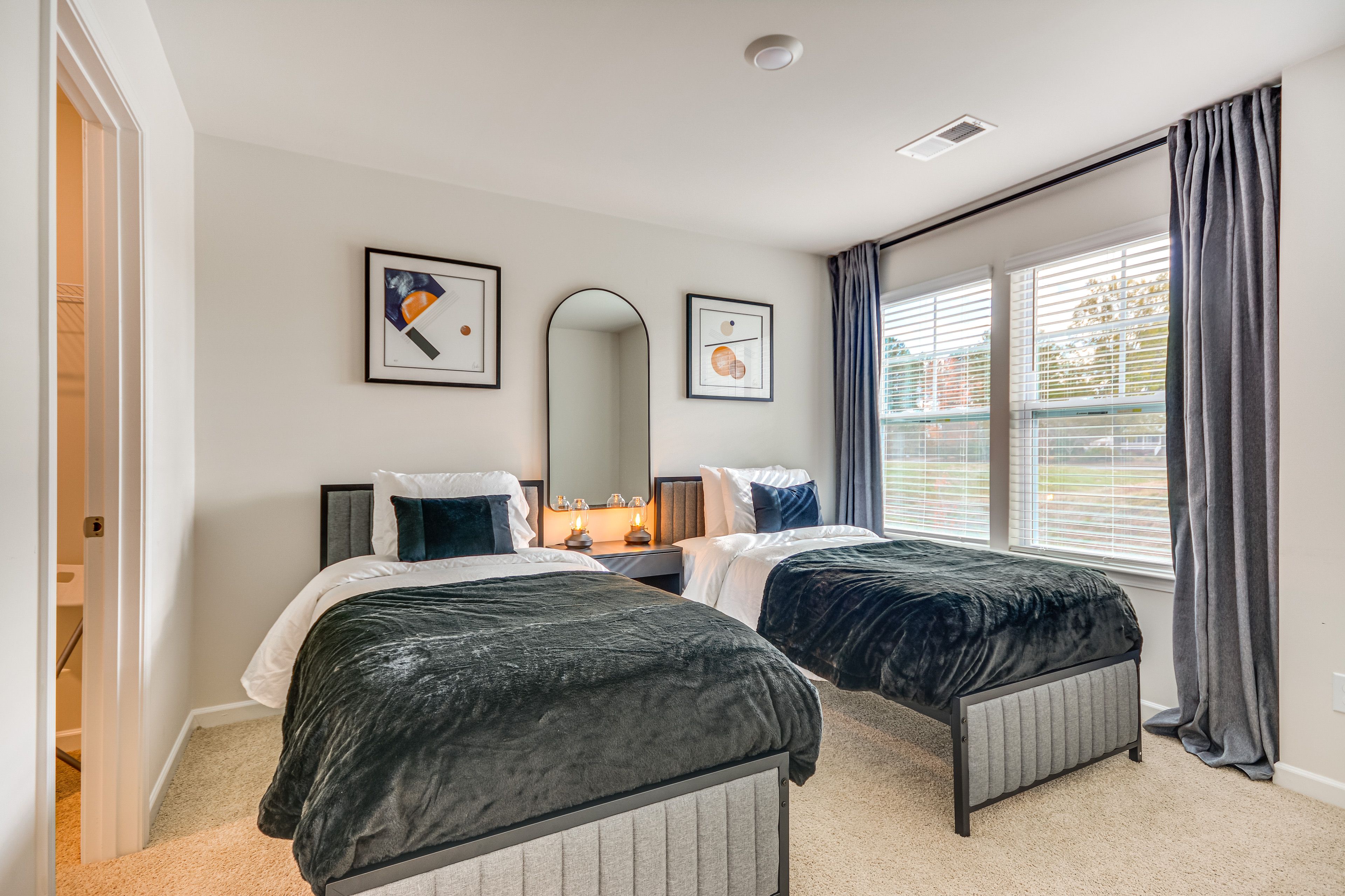 Bedroom 3 | 2nd Floor | 2 Twin Beds
