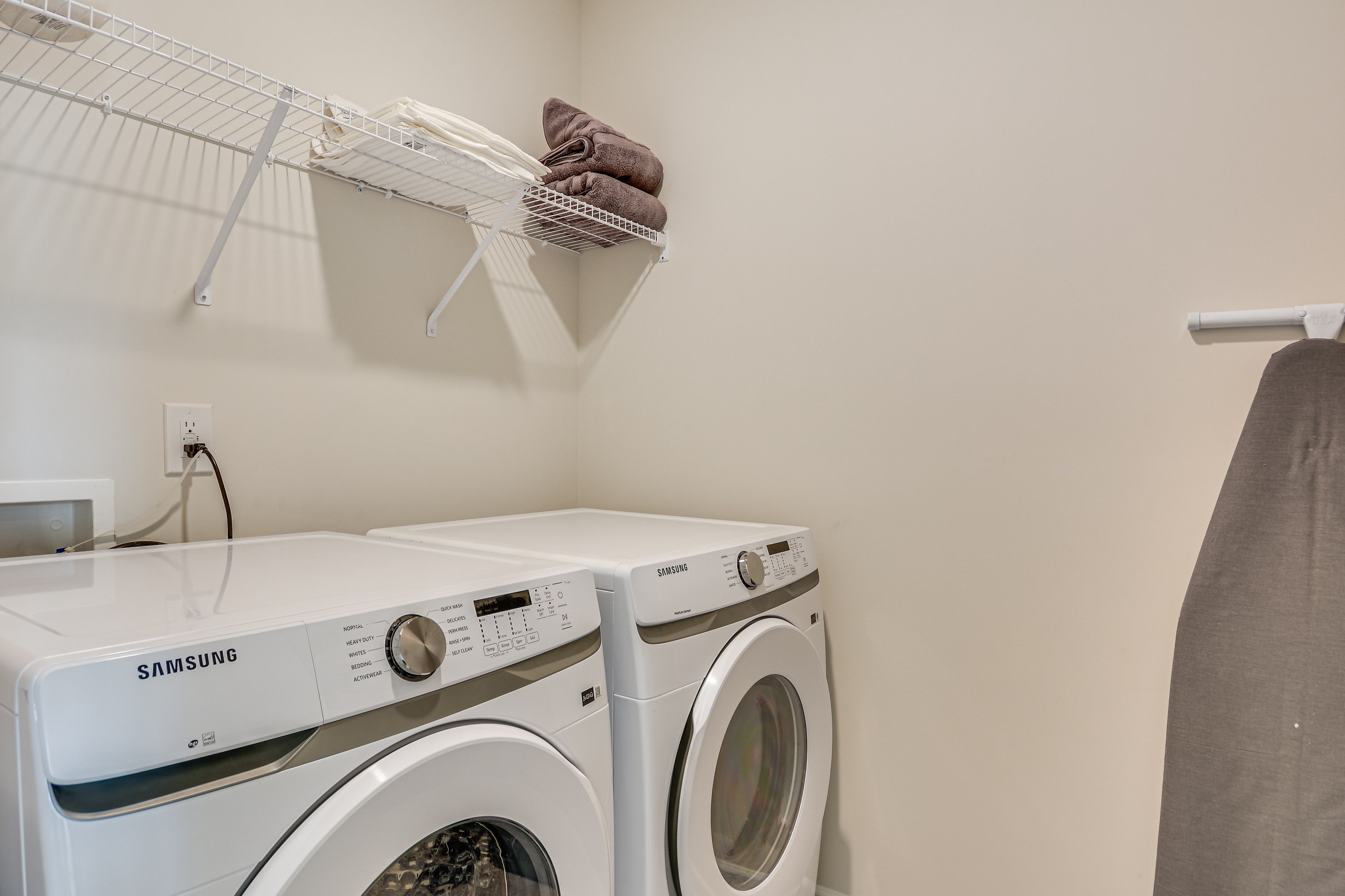 Washer & Dryer | 2nd Floor