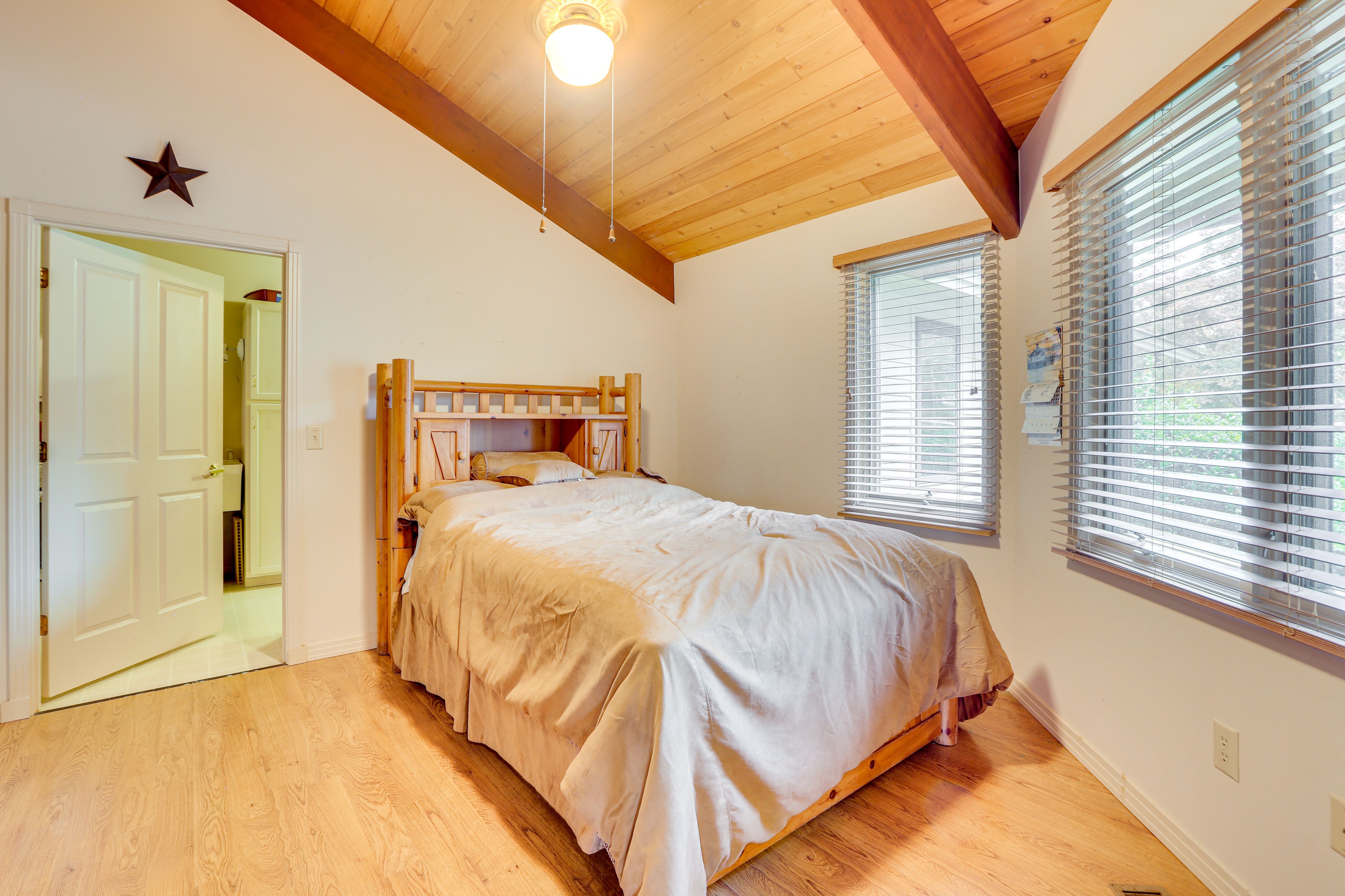 Bedroom 3 | Main Level | Full Bed | Linens Provided