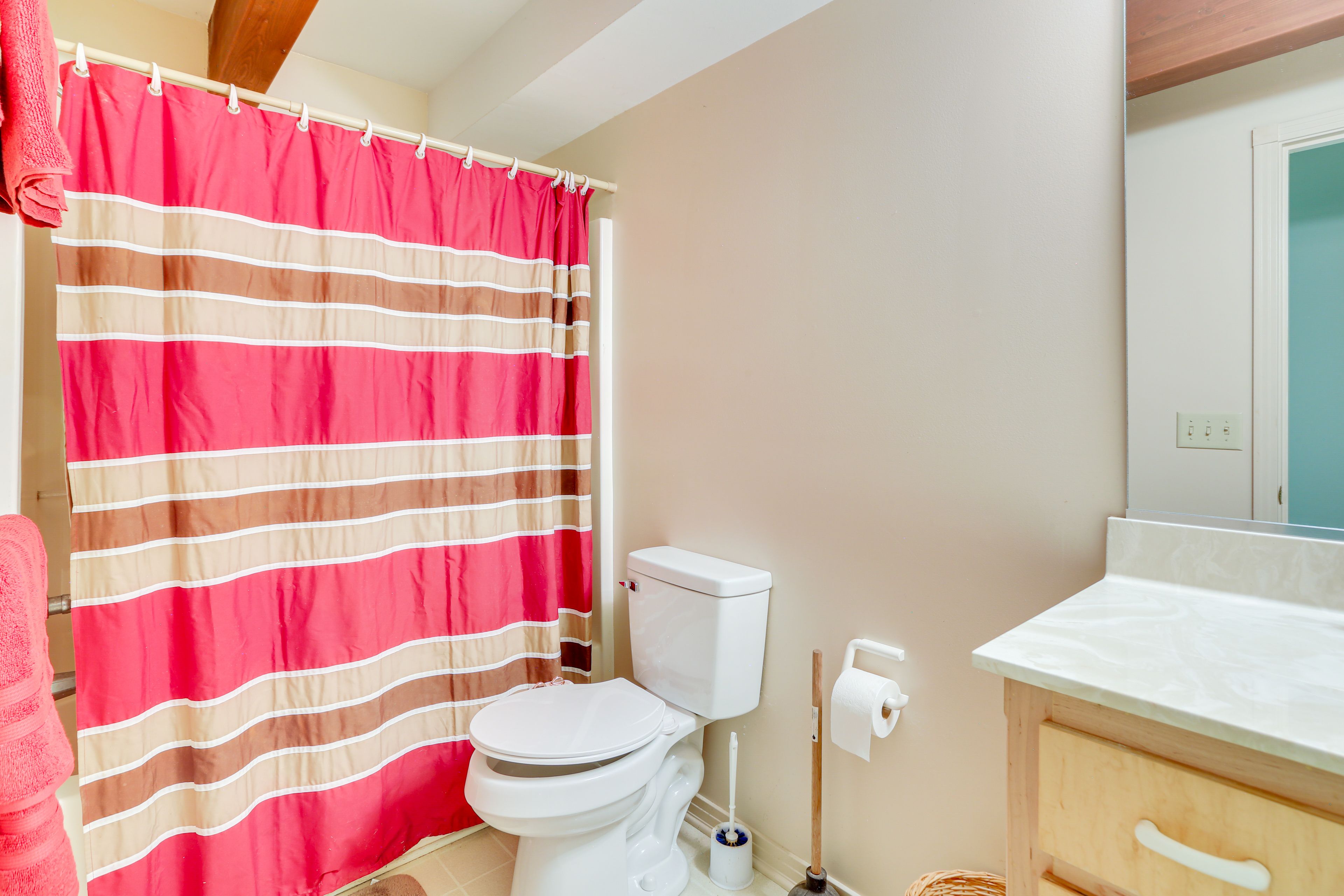 Full Bathroom | Basement Level