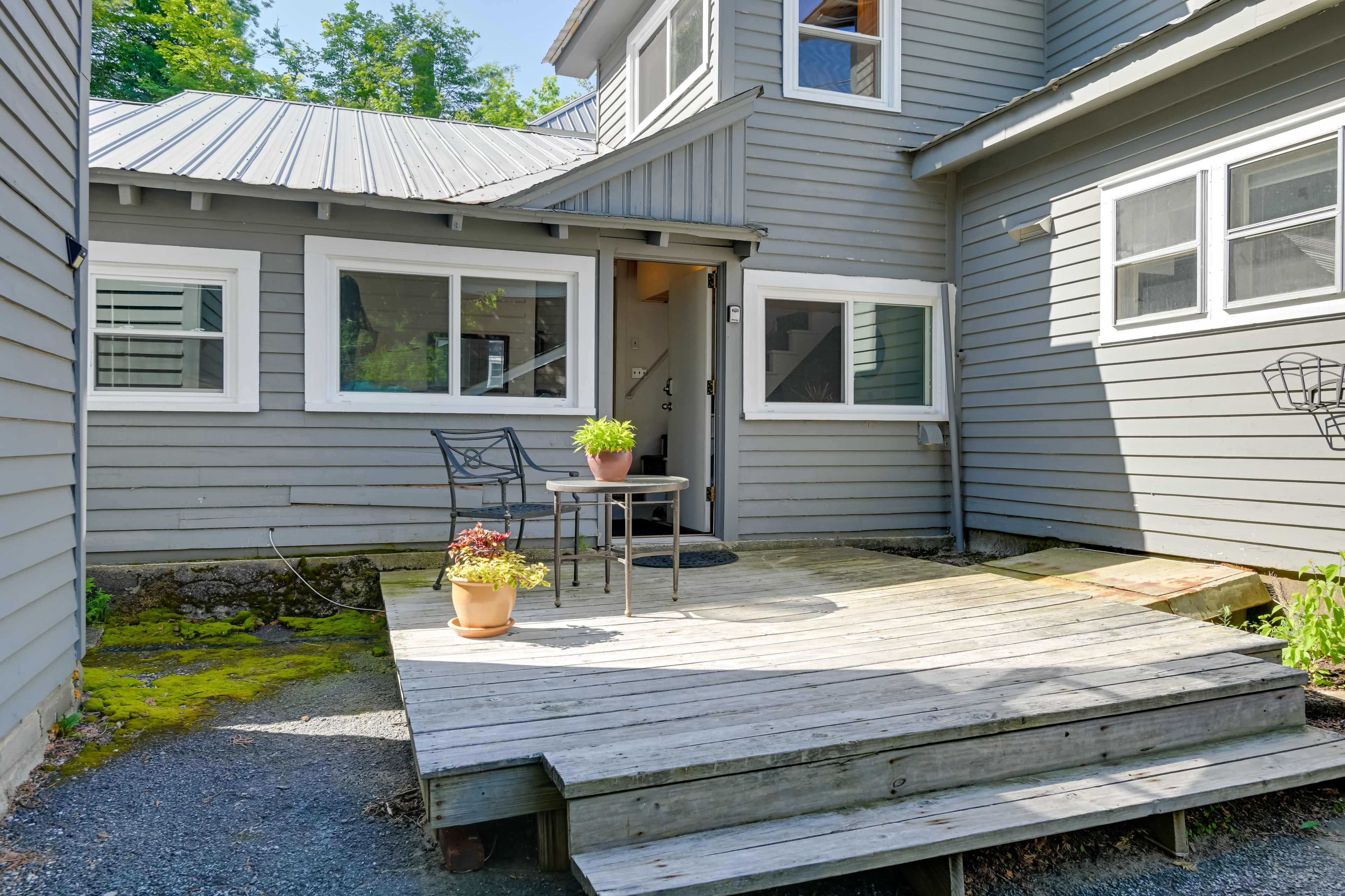 Exterior | Deck | Outdoor Seating