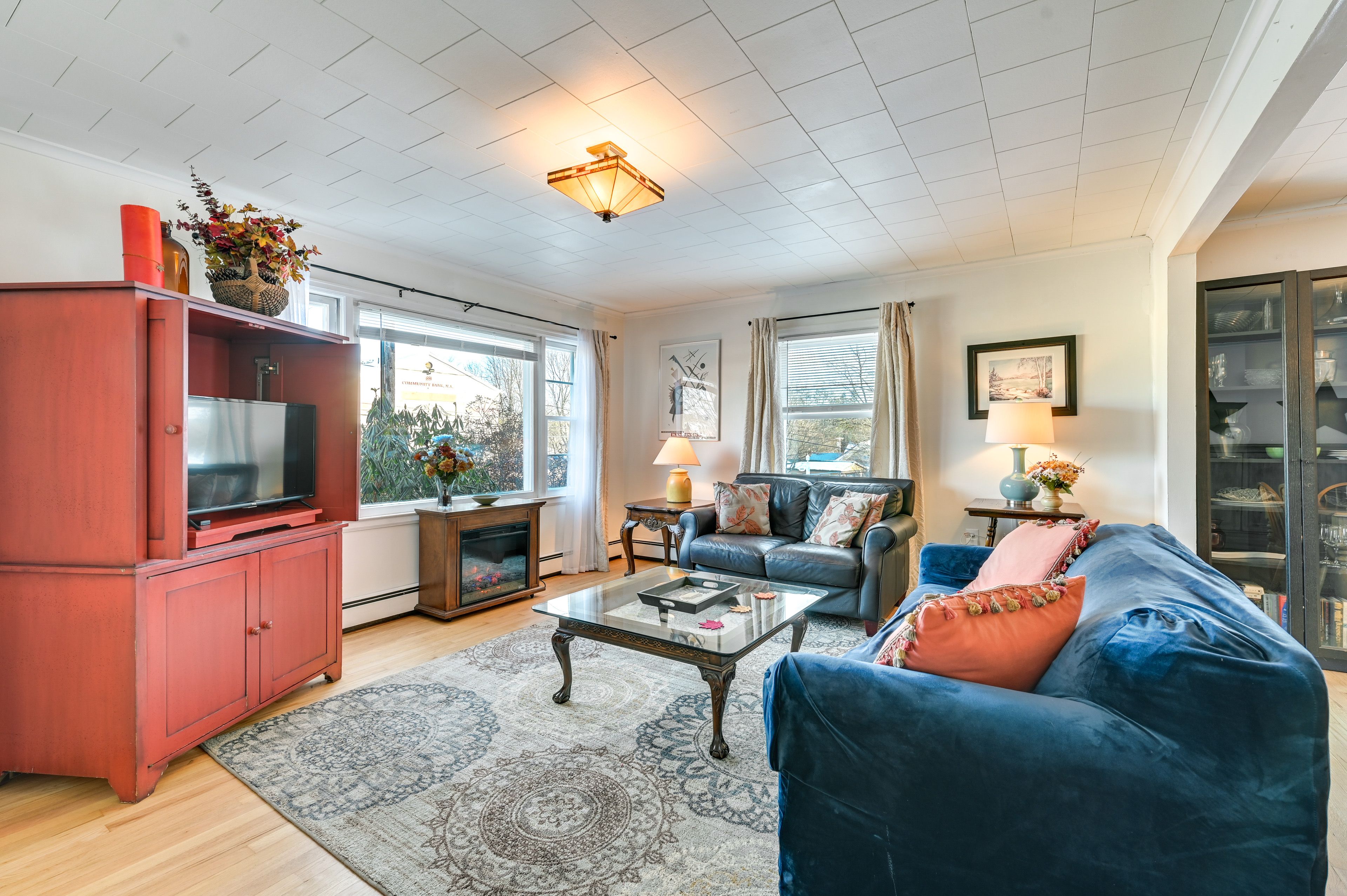 North Creek Vacation Rental | 4BR | 2BA | 1,700 Sq Ft | 5 Steps to Enter