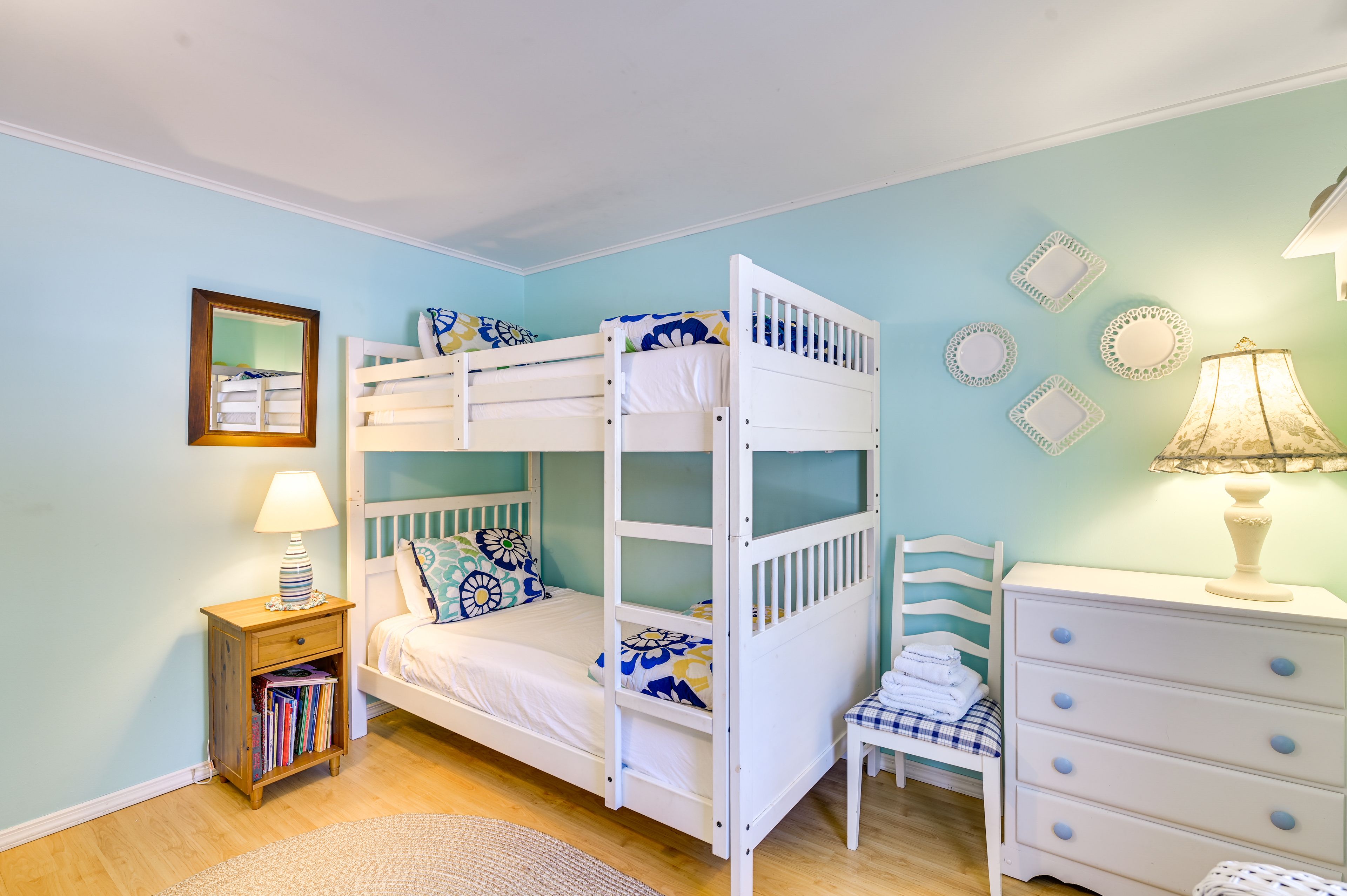 Bedroom 3 | Twin Bunk Bed | 1st Floor