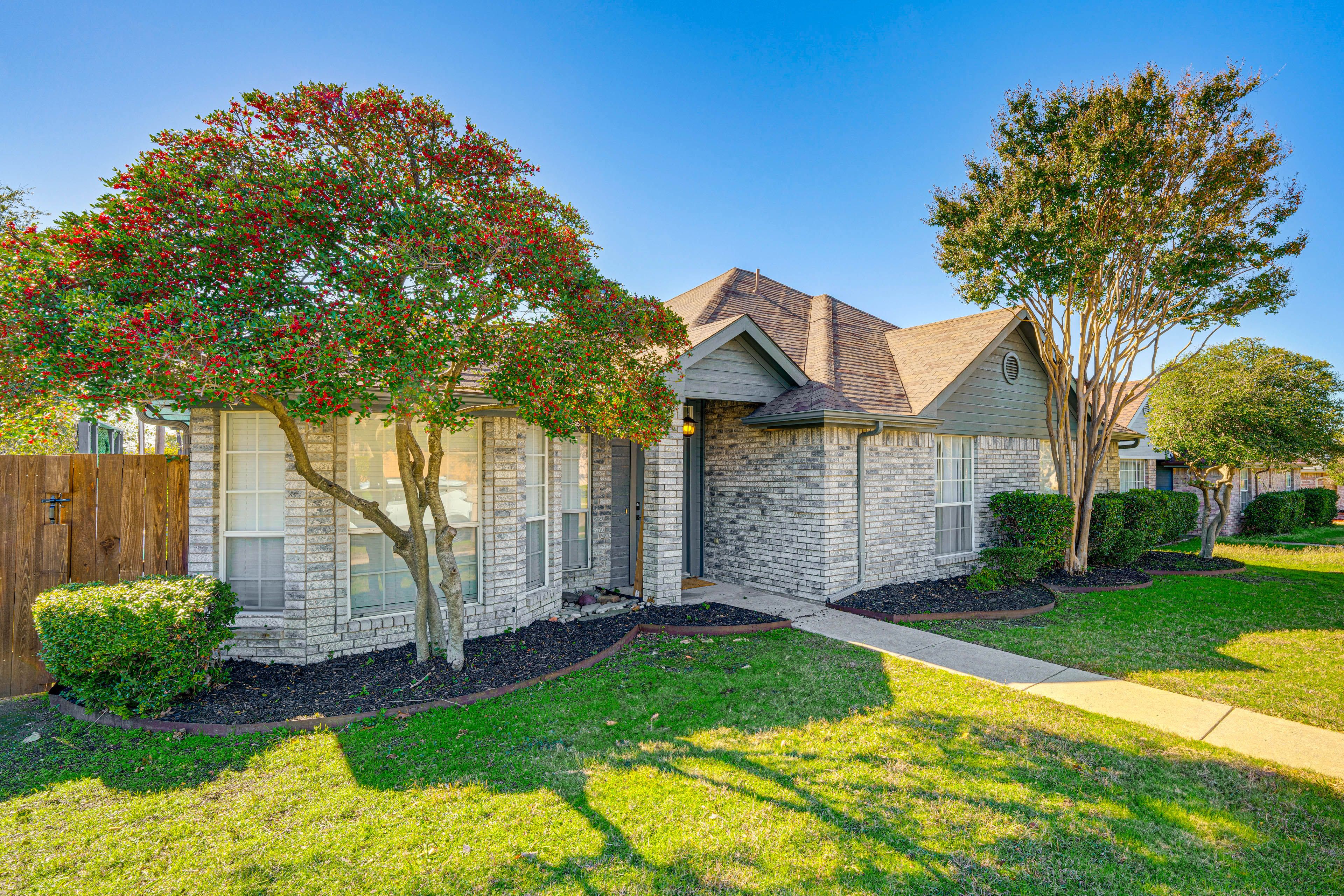 Property Exterior | Single-Story Home | Keyless Entry | Private Pool