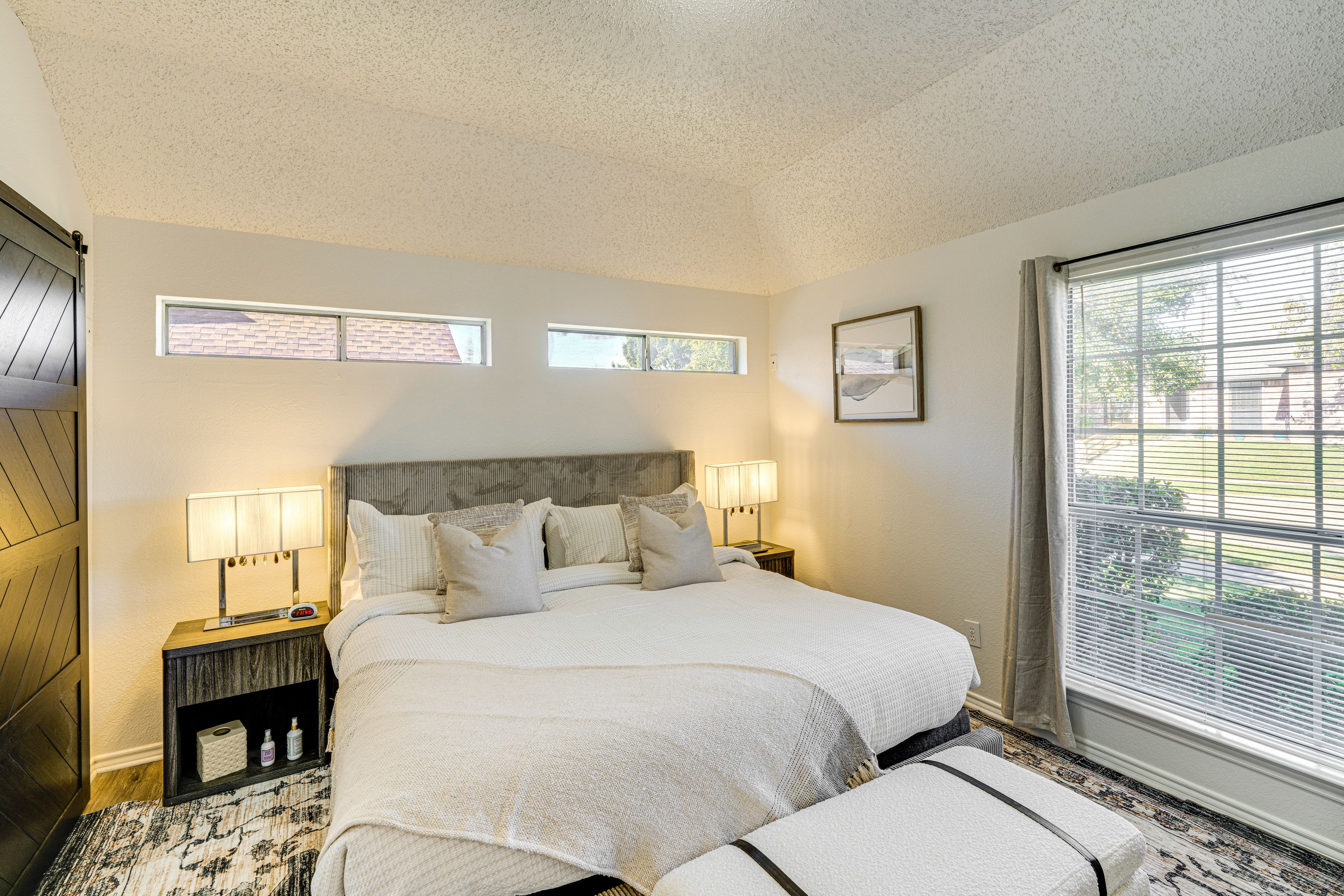 Bedroom 1 | King Bed | En-Suite Bathroom