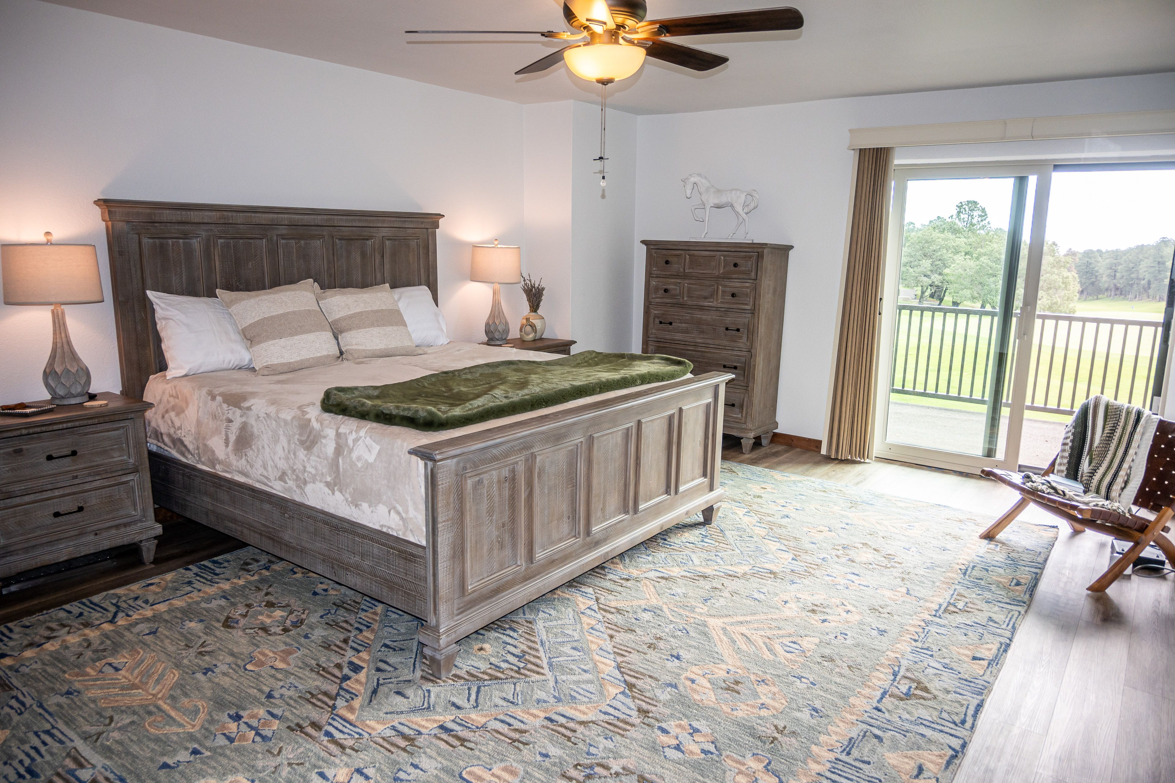 Bedroom 1 | King Bed | Smart TV | Main Level