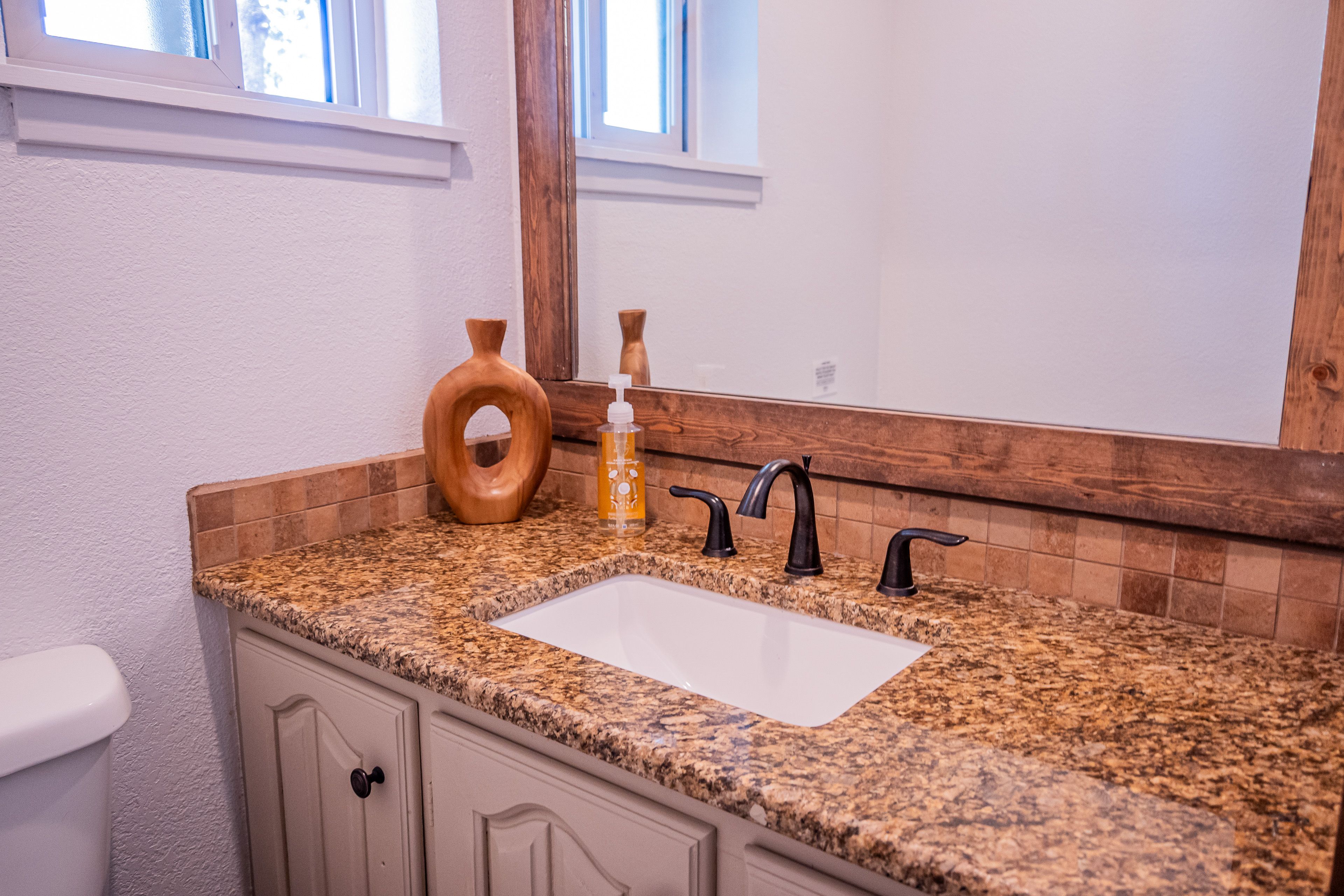 Half Bathroom | Main Level