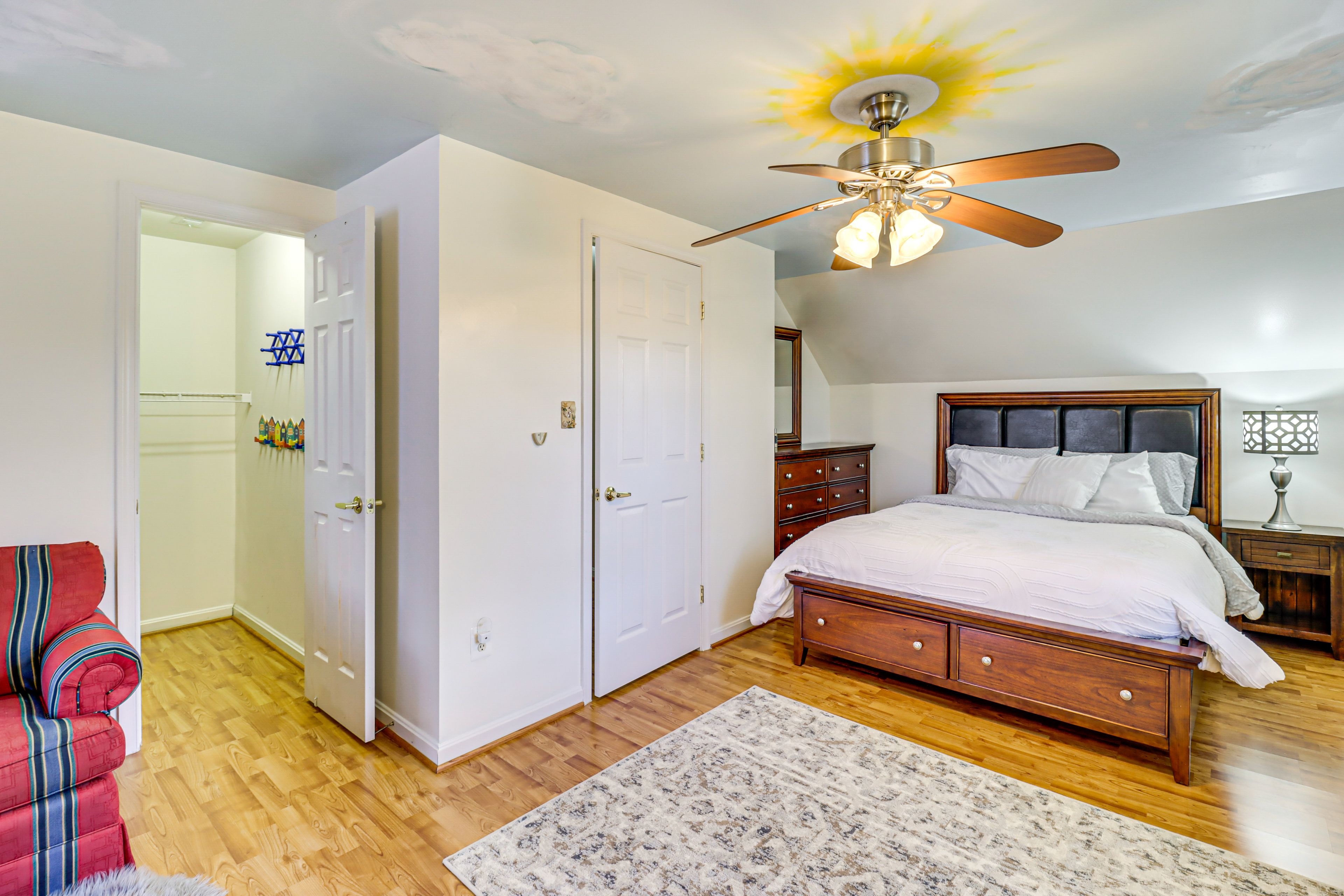 Bedroom 4 | Queen Bed | 3rd Floor