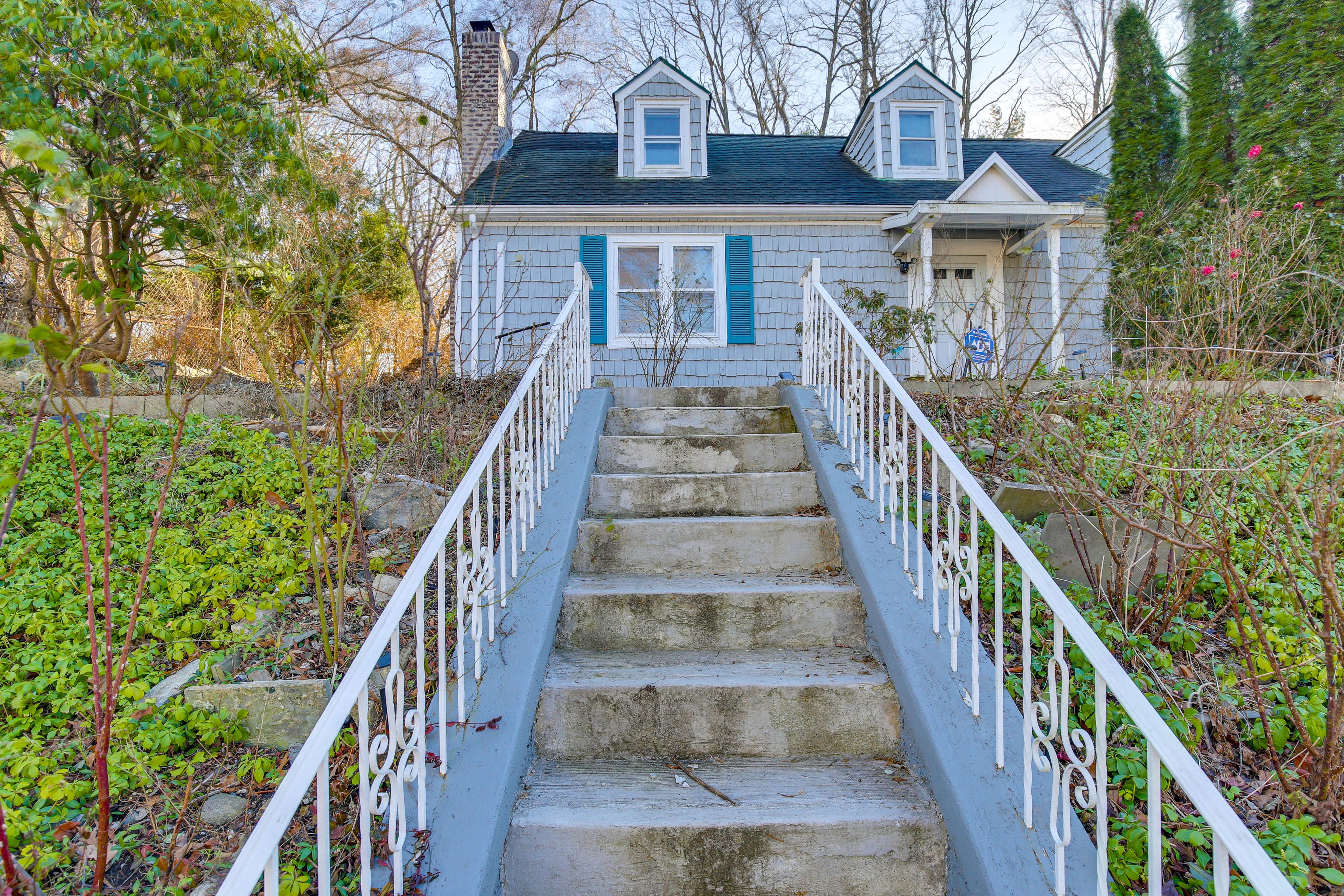 Stairs to Front Door