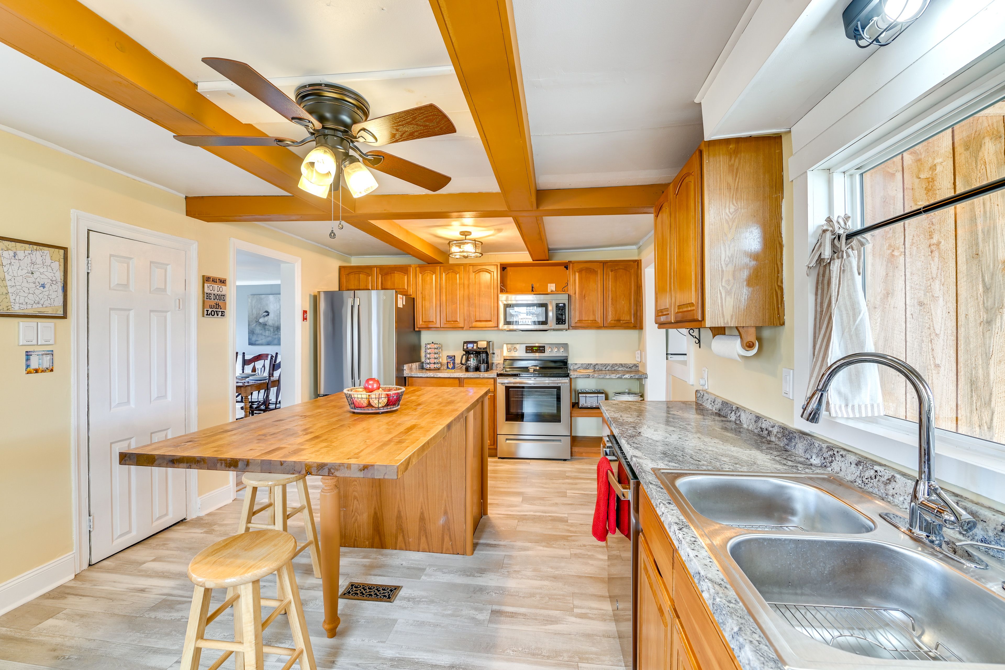 Kitchen | Dishwasher | 1st Floor