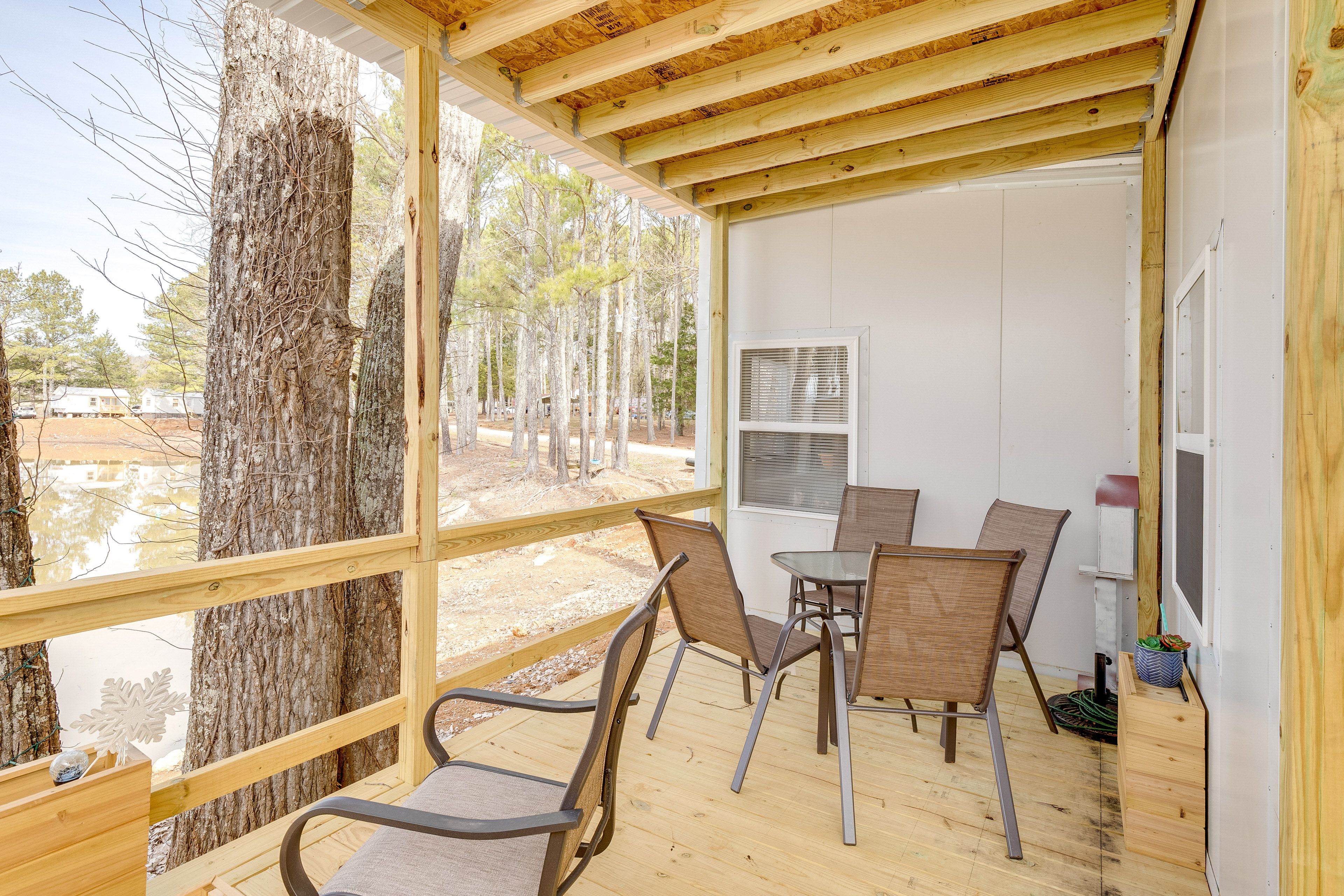 Private Deck | Grill