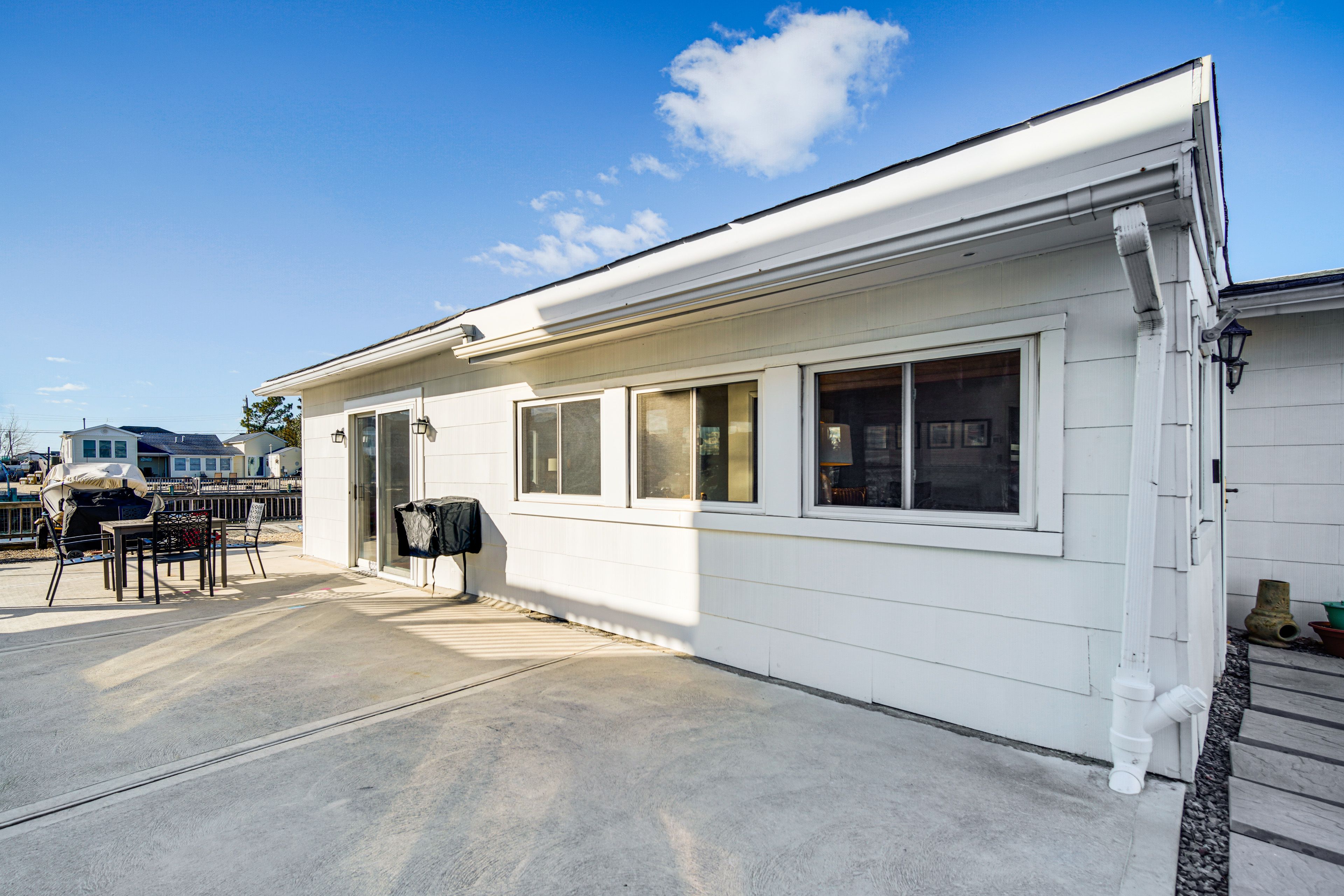 House Exterior | Patio | Dining Area | Charcoal Grill
