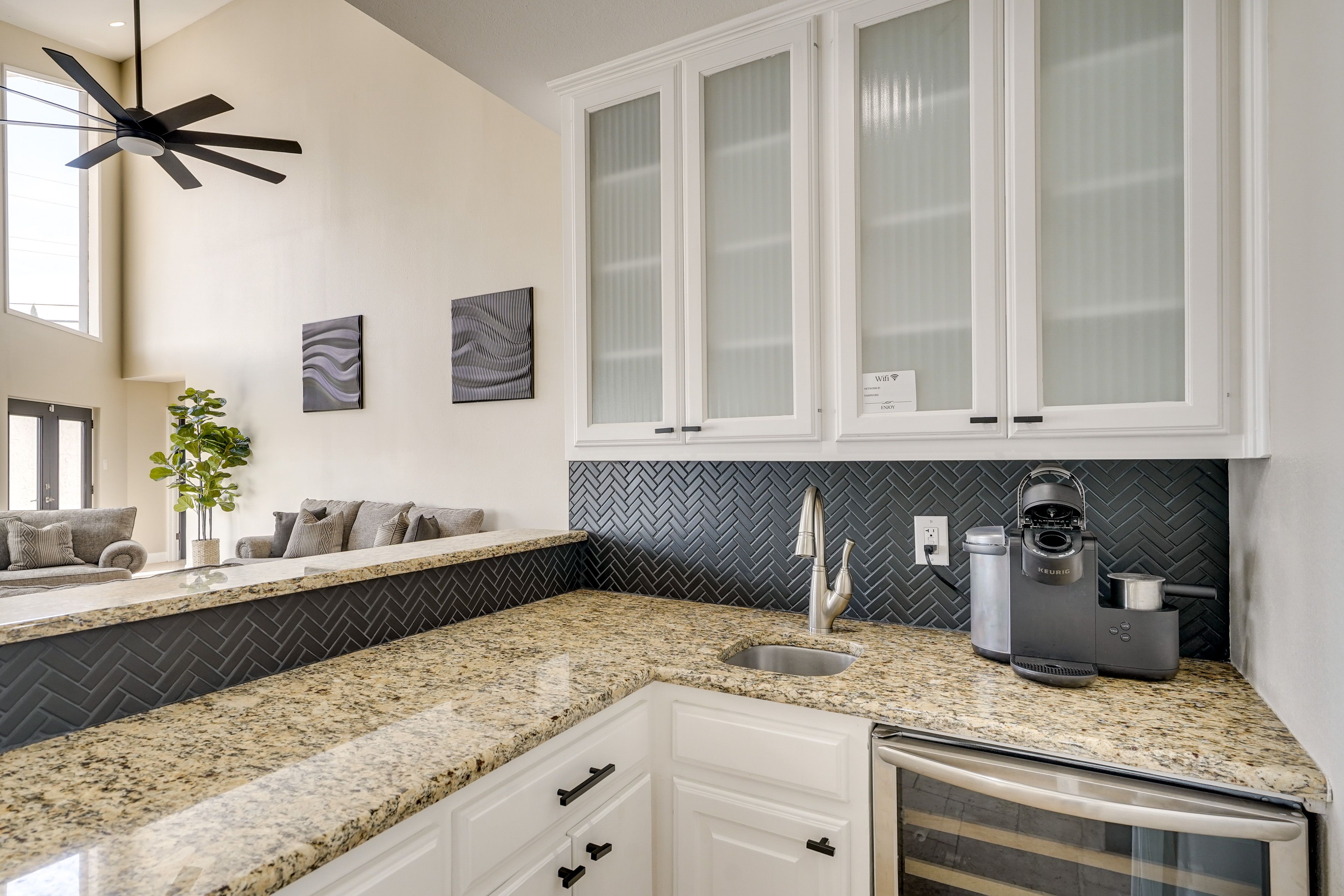 Wet Bar | 1st Floor