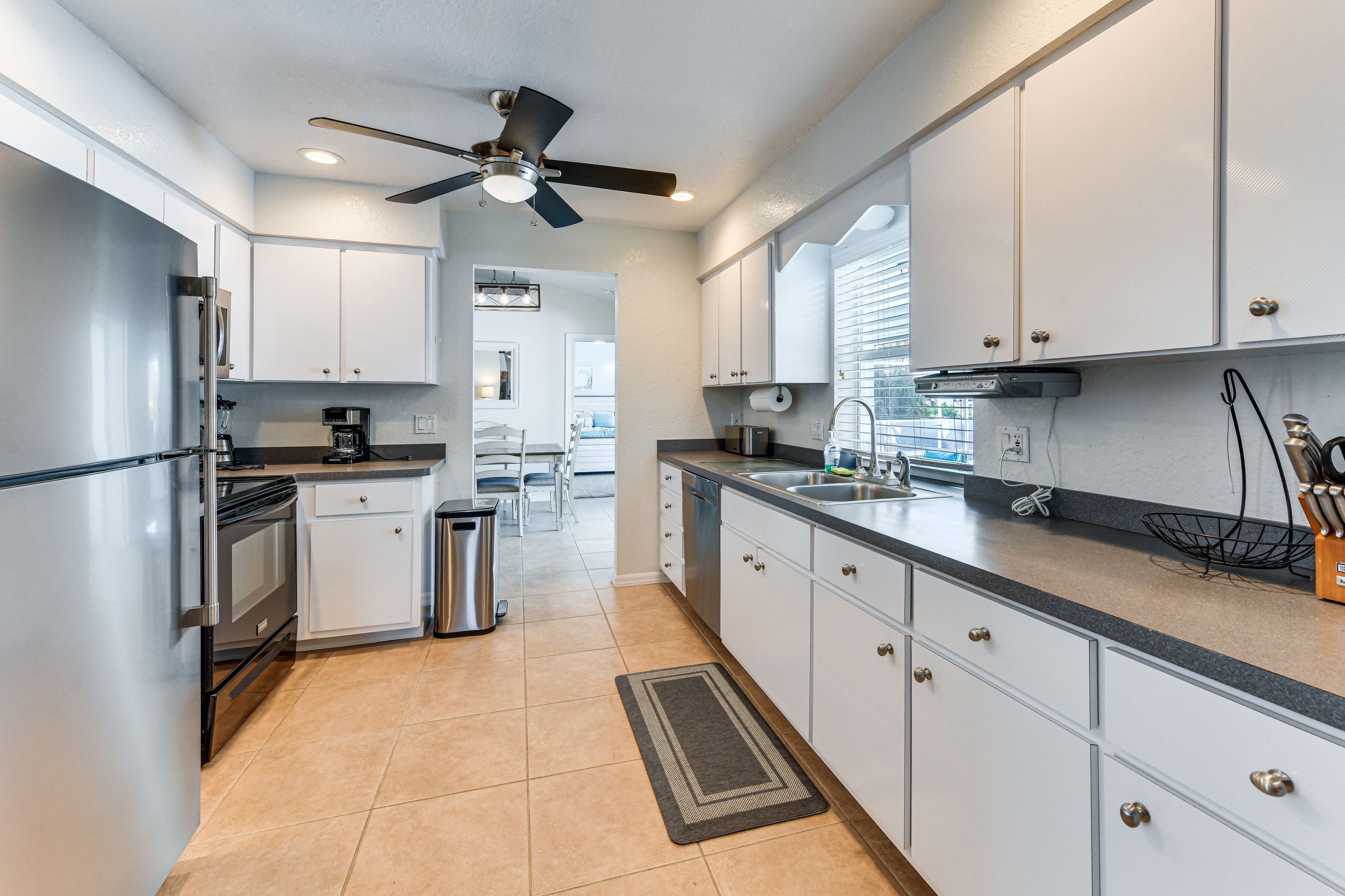 Well-Equipped Kitchen