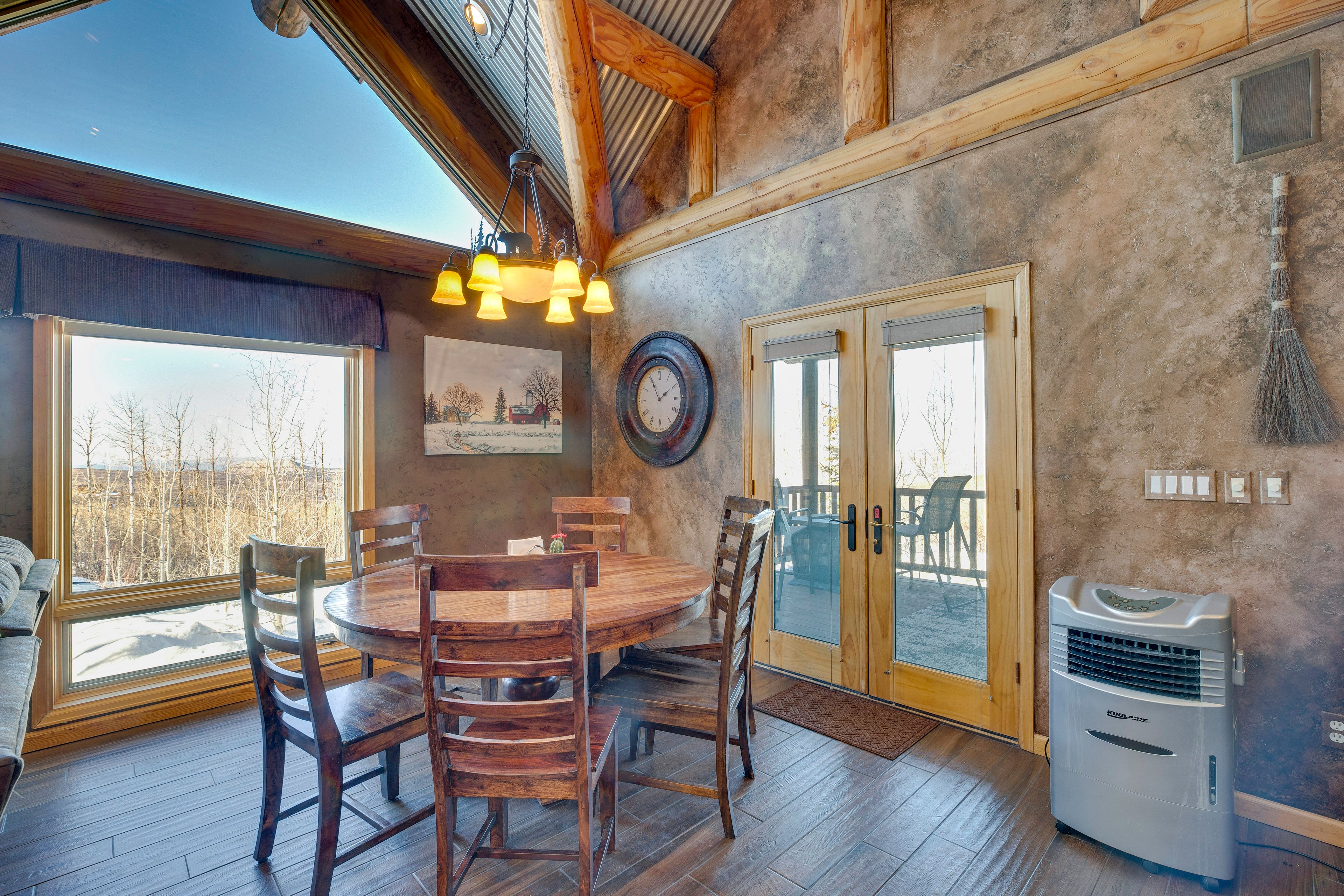 Dining Area | 1st Floor