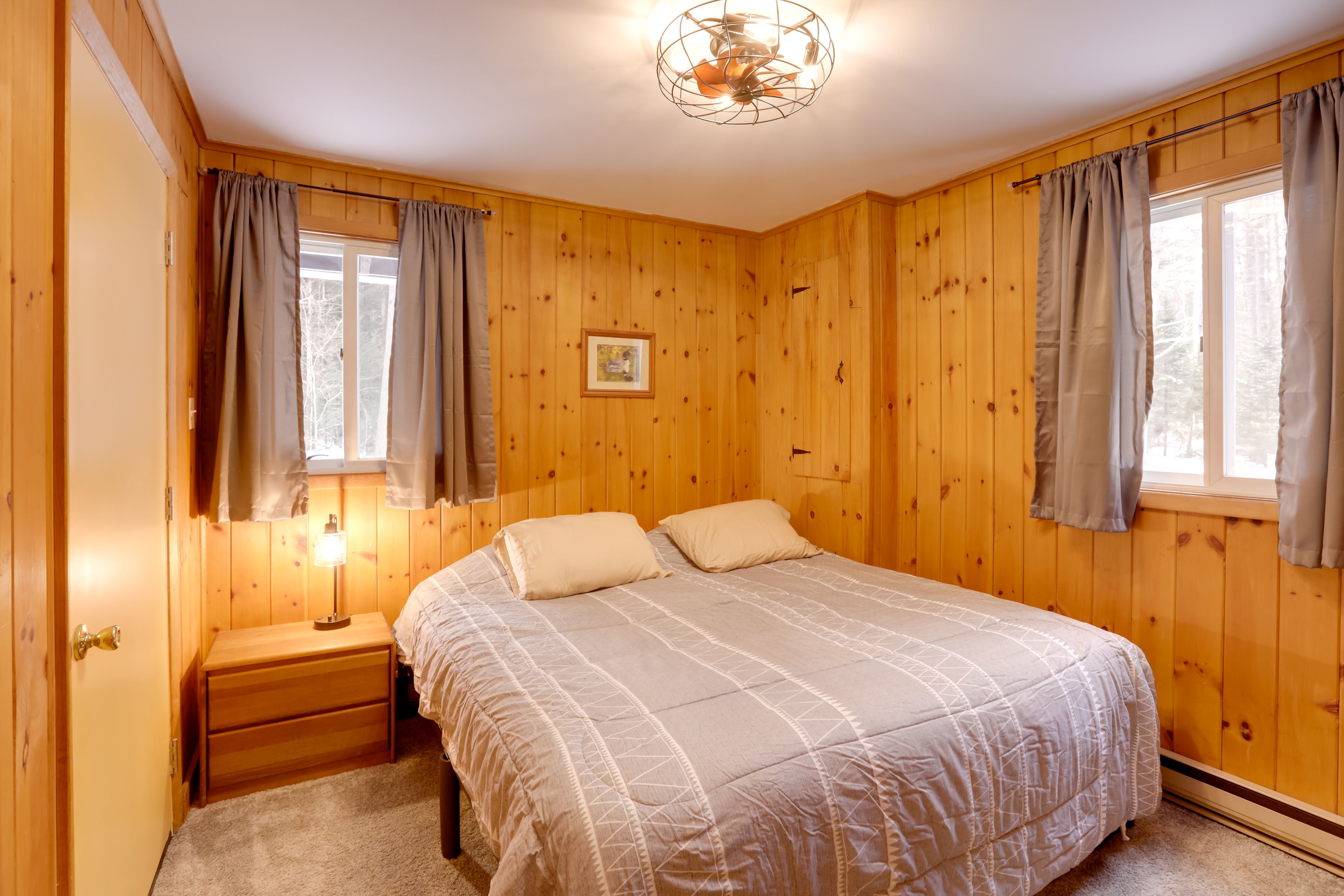 Bedroom 1 | King Bed