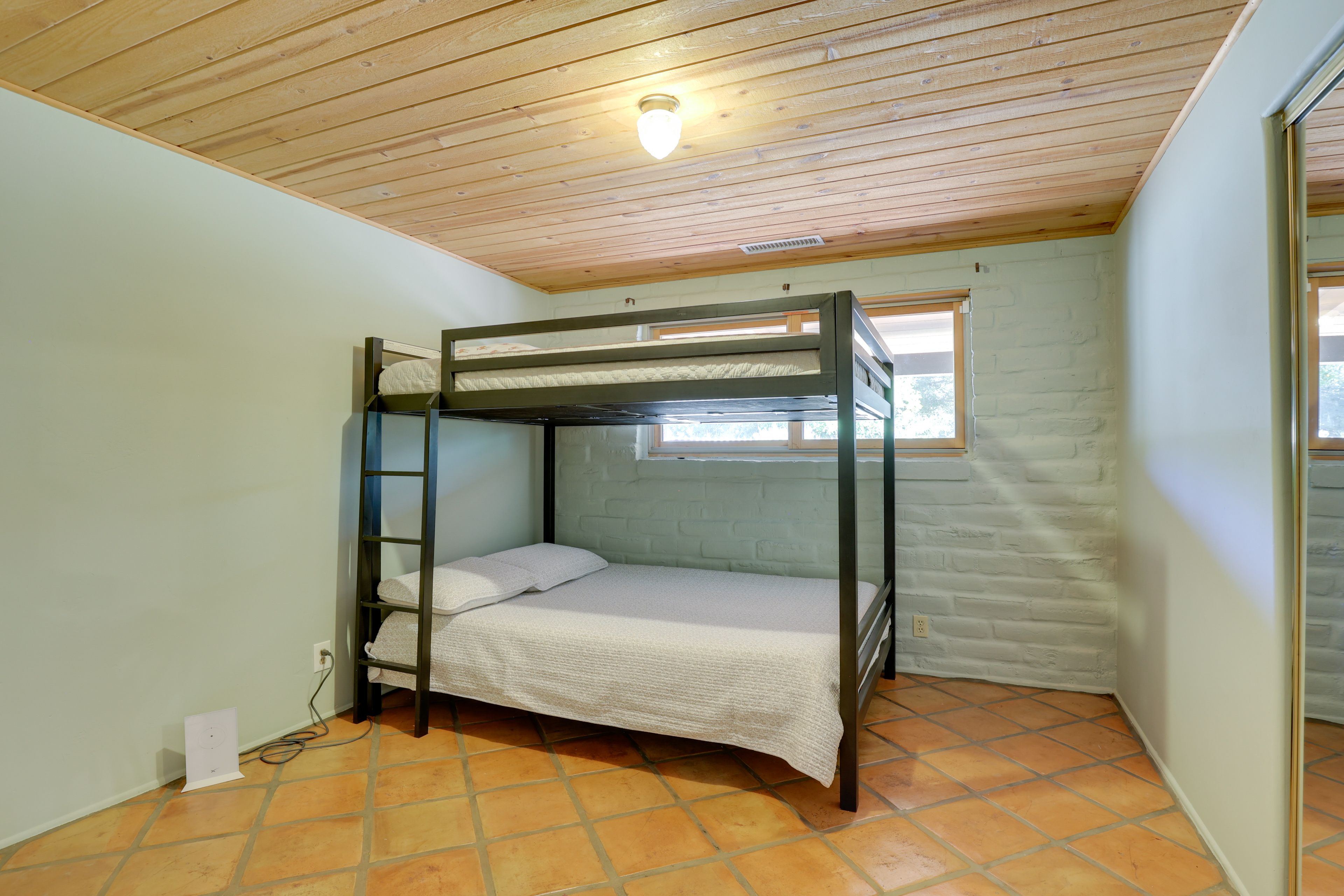 Bedroom 2 | Full Bunk Bed