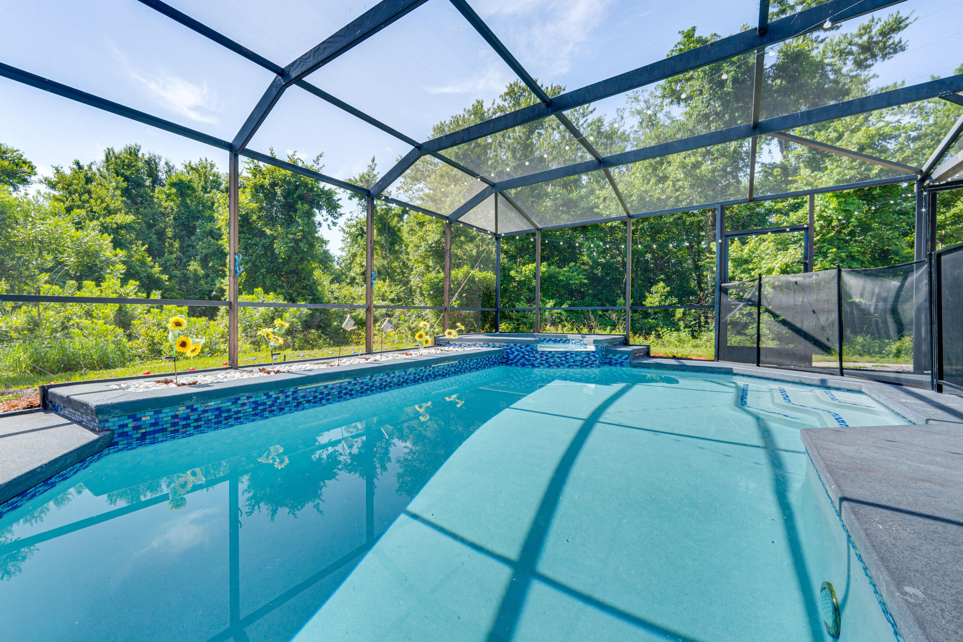 Lanai | Pool Area