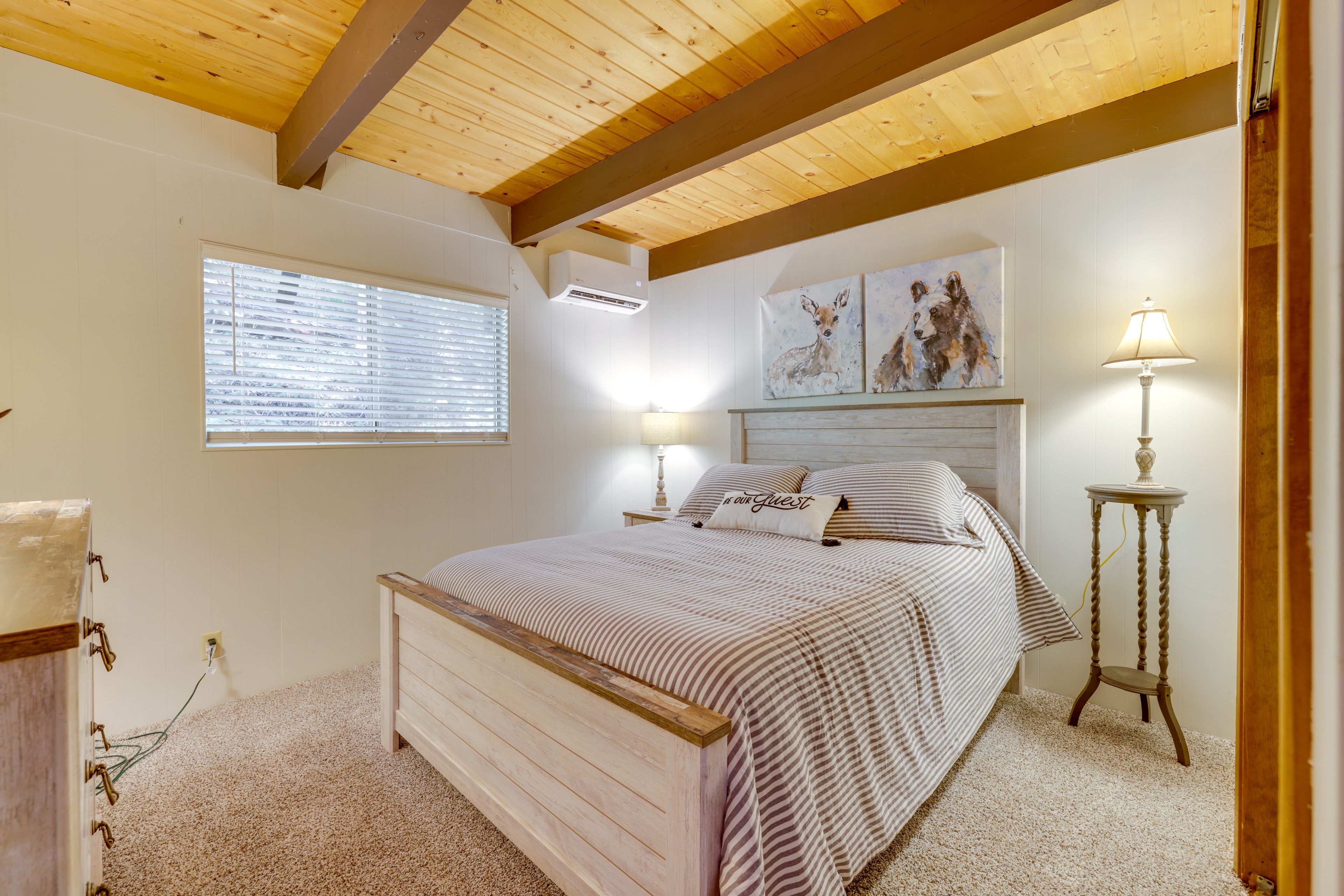 Bedroom 2 | Queen Bed | 1st Floor