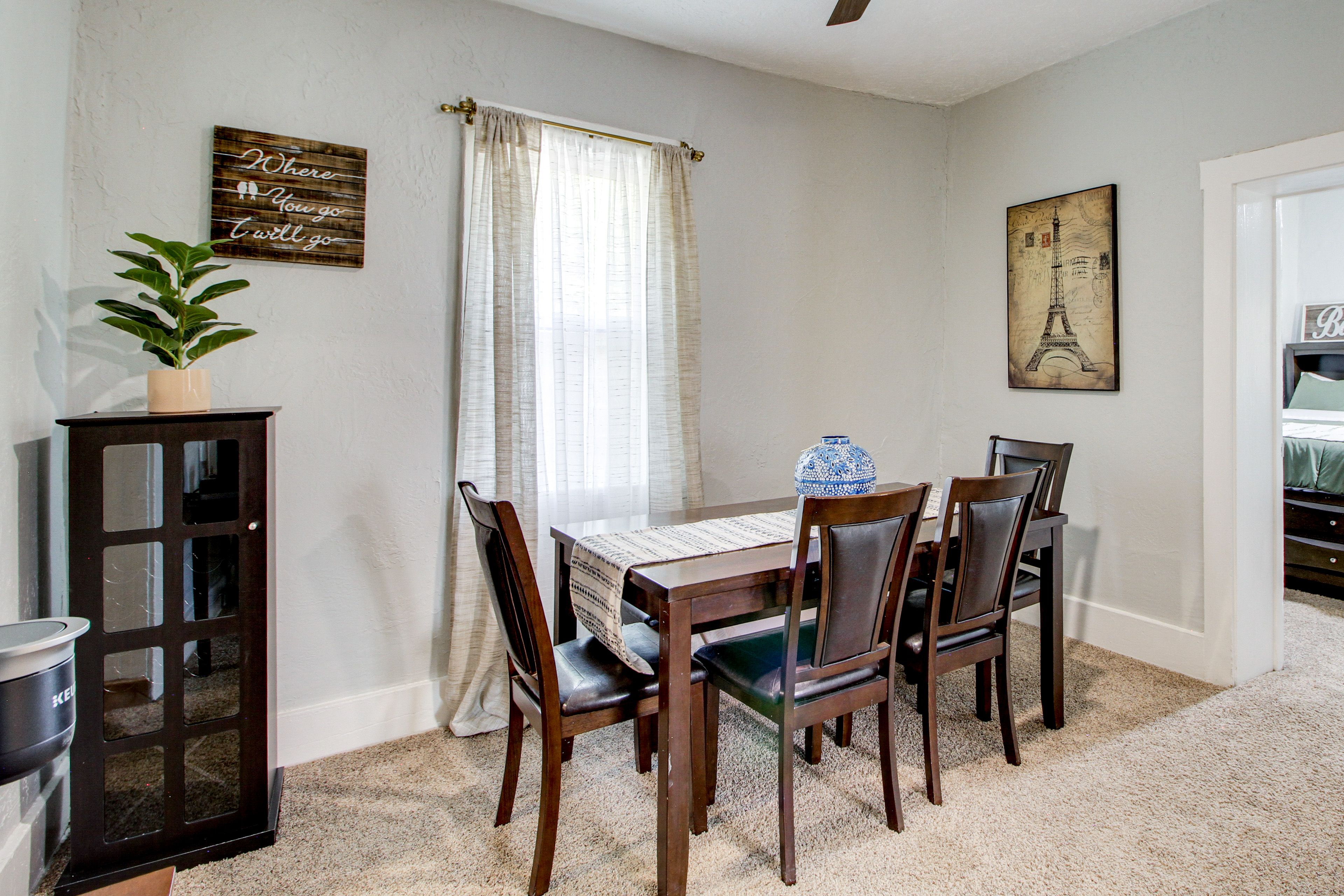 Dining Area | Coffee Bar