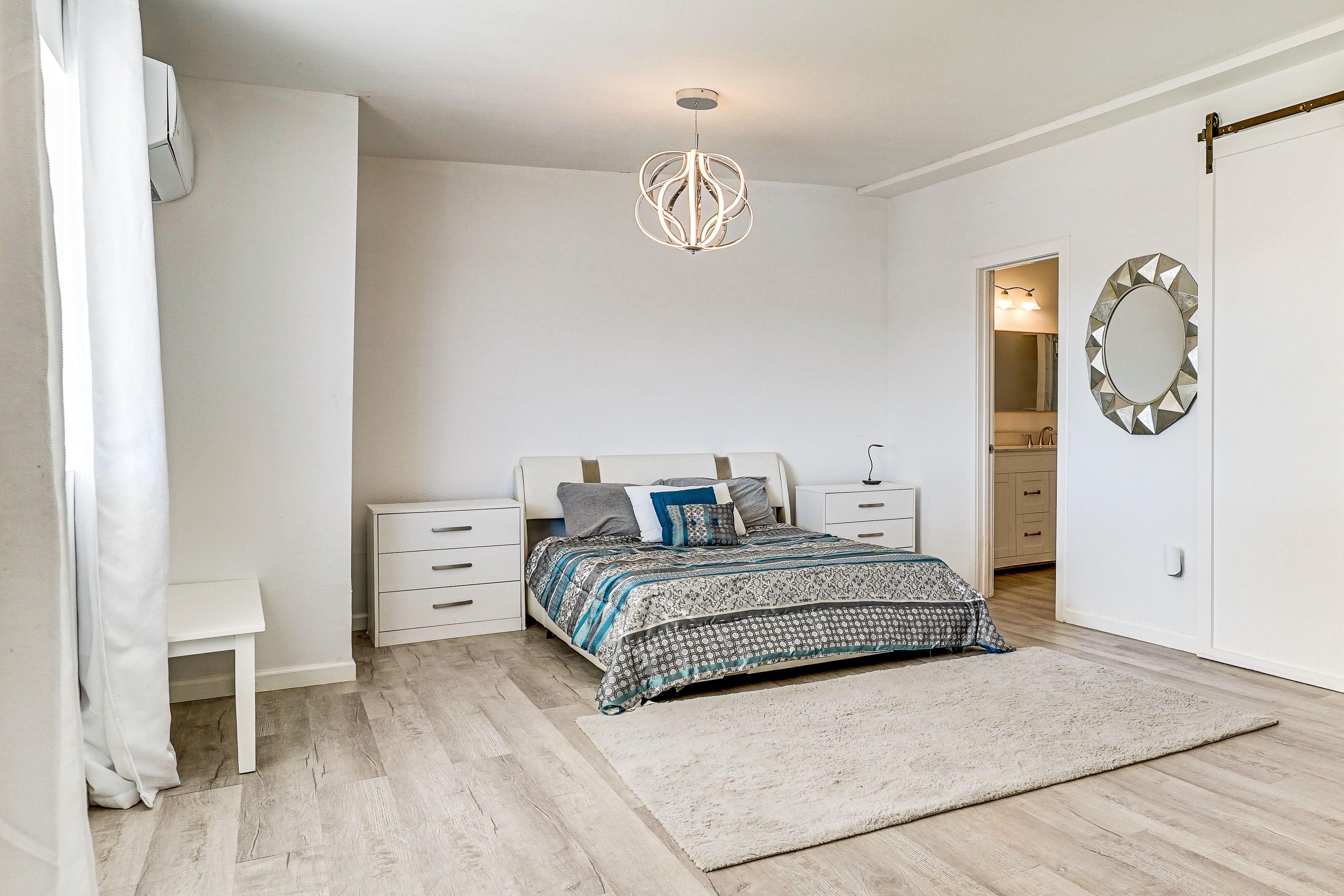 Bedroom 4 | Queen Bed | Twin/Queen Bunk Bed | 1st Floor