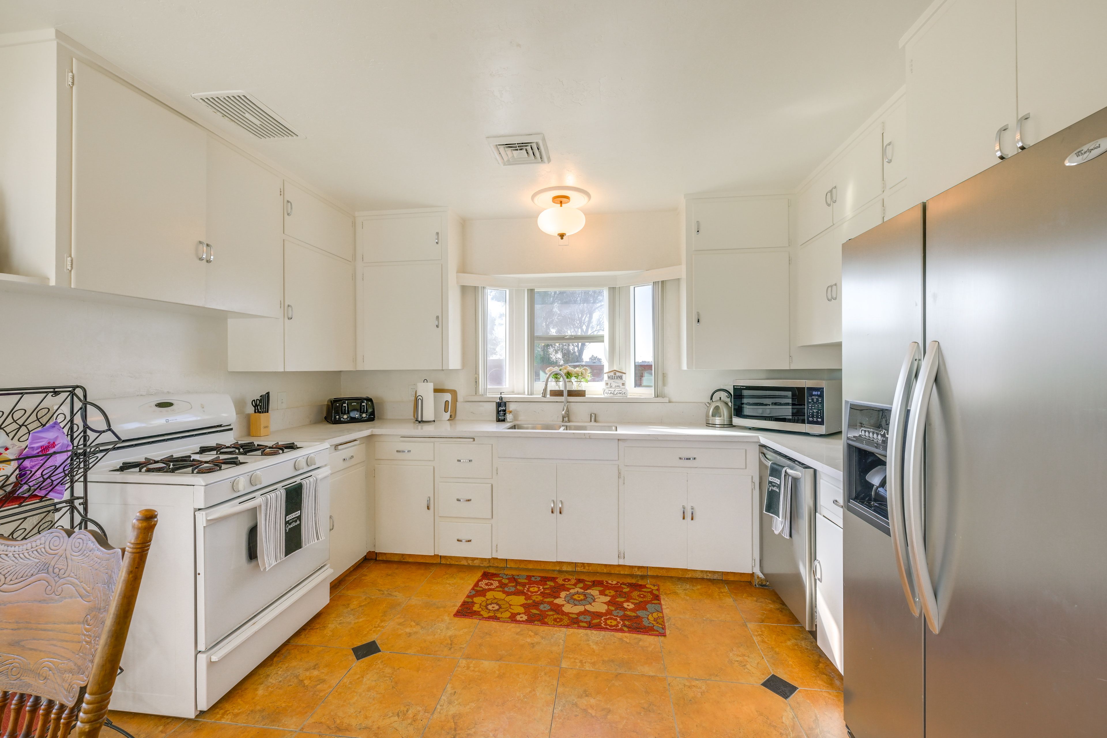 Kitchen | Cooking Basics | Drip Coffee Maker | Microwave | Toaster | Blender