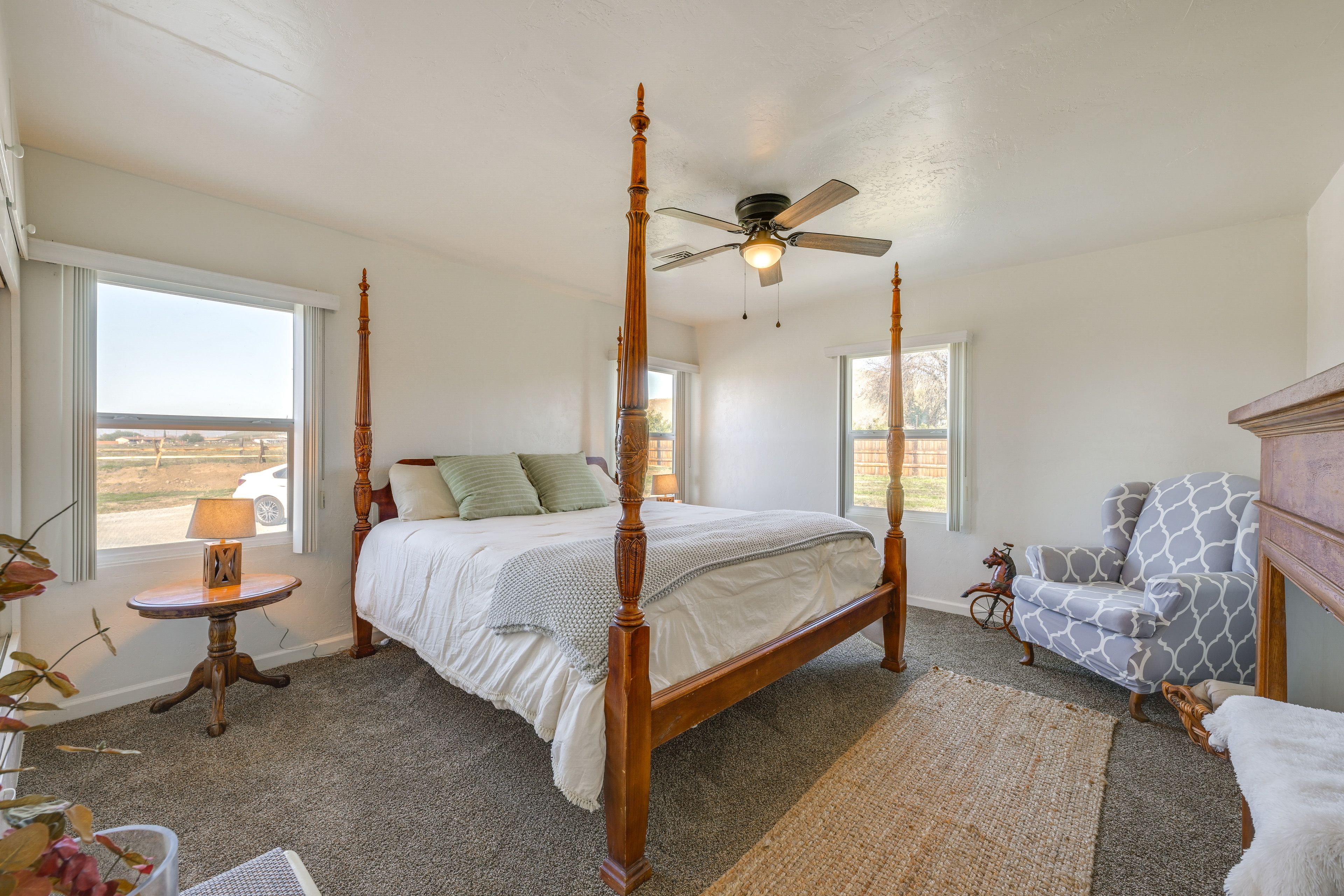 Bedroom 1 | King Bed | Linens Provided
