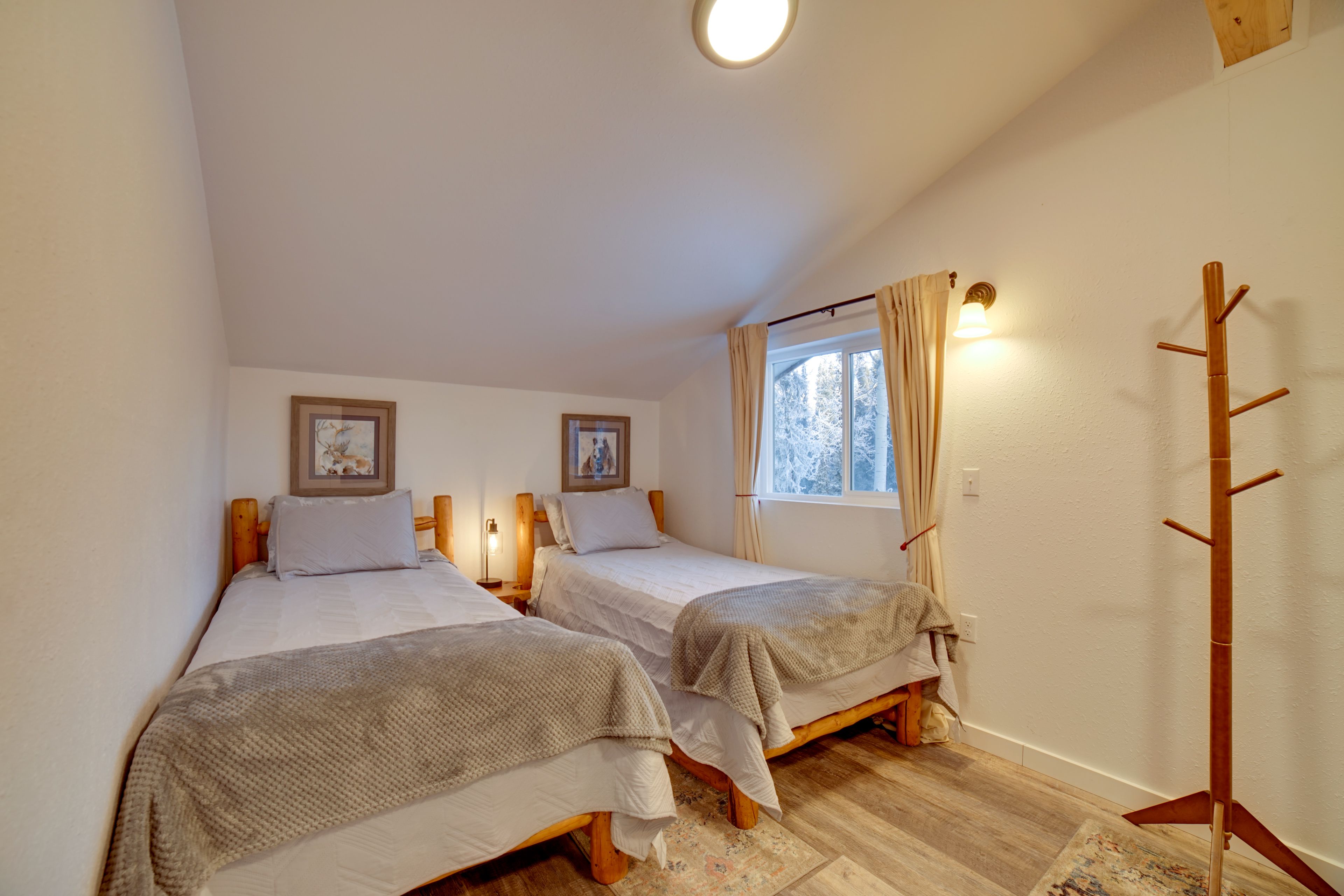 Bedroom 3 | 3 Twin Beds | 2nd Floor