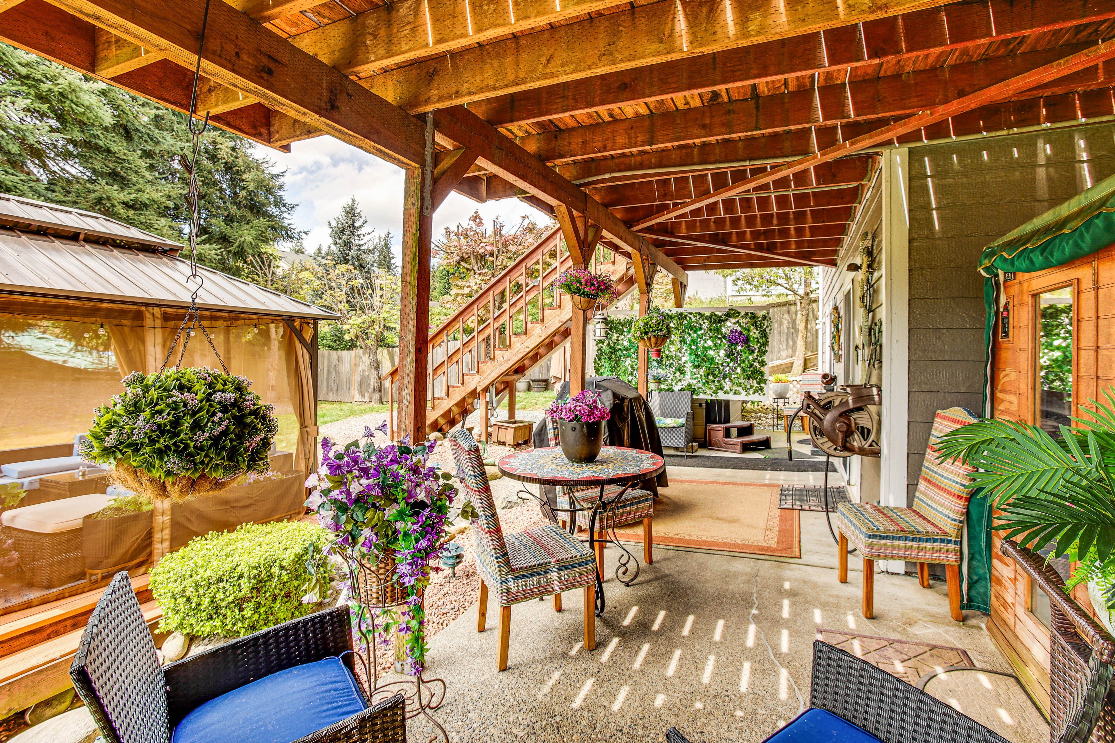 Patio | Gas Grill | Outdoor Seating