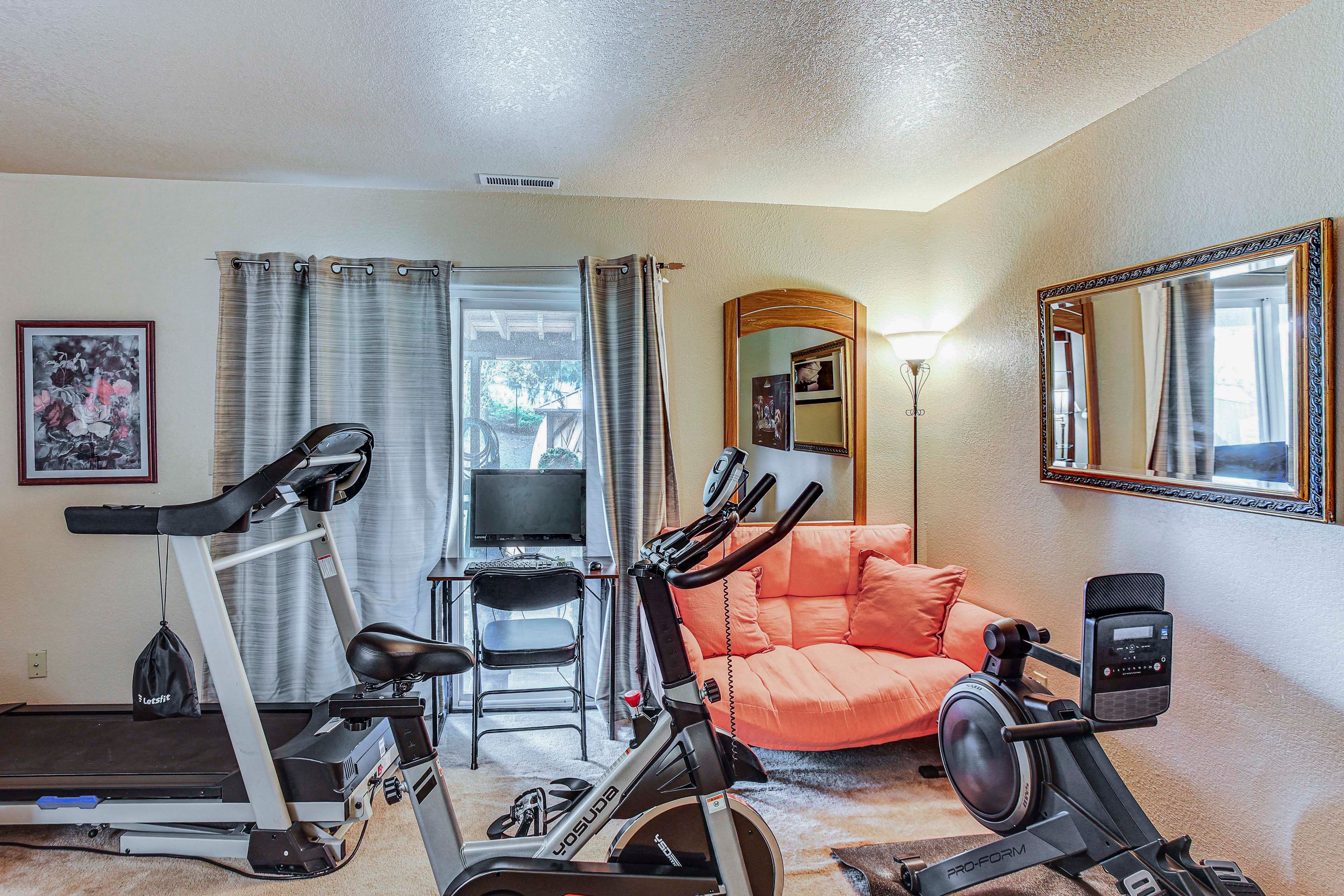 Exercise Room | Treadmill