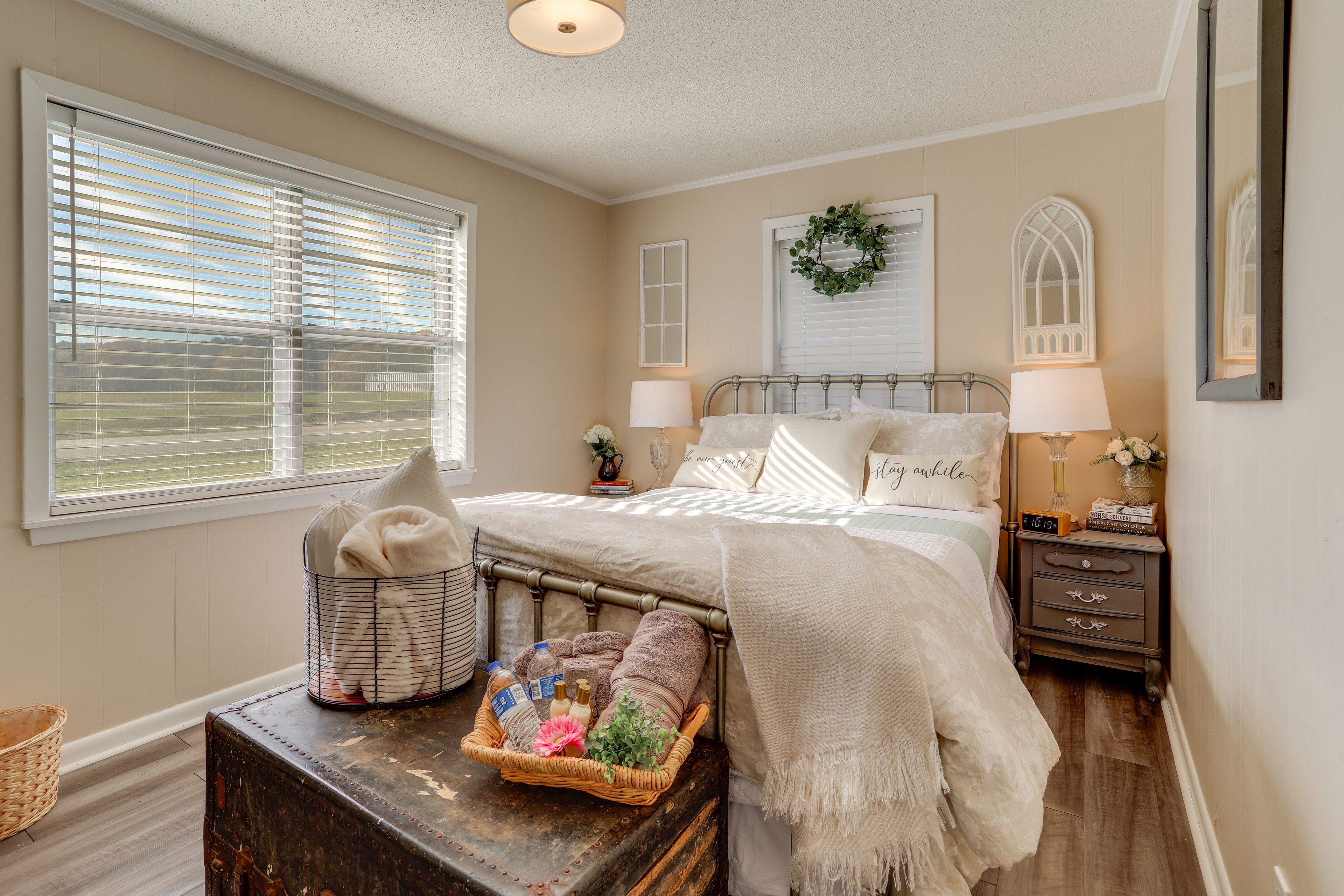 Bedroom 1 | Queen Bed | Linens Provided