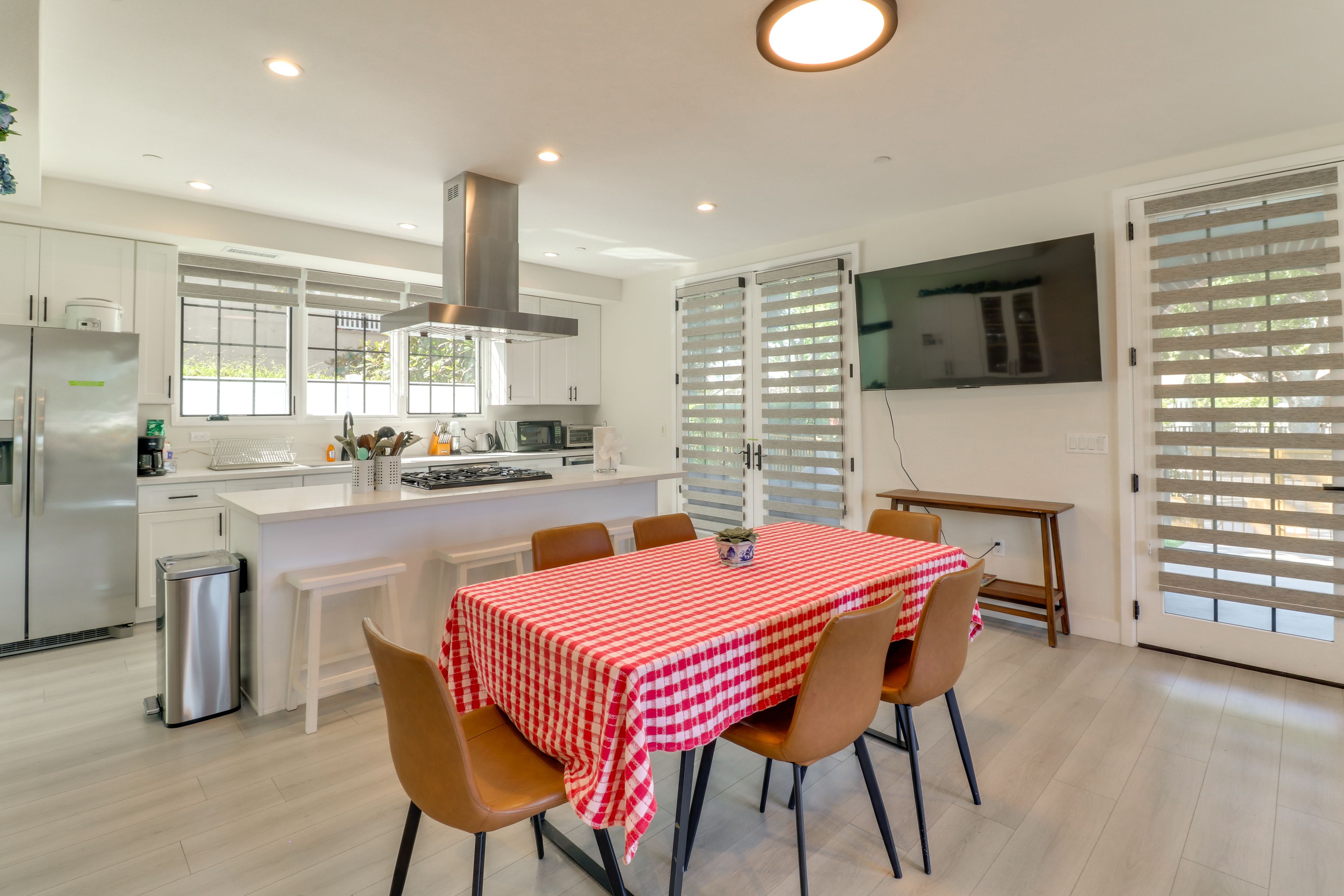 Dining Area | 1st Floor | Dishware/Flatware