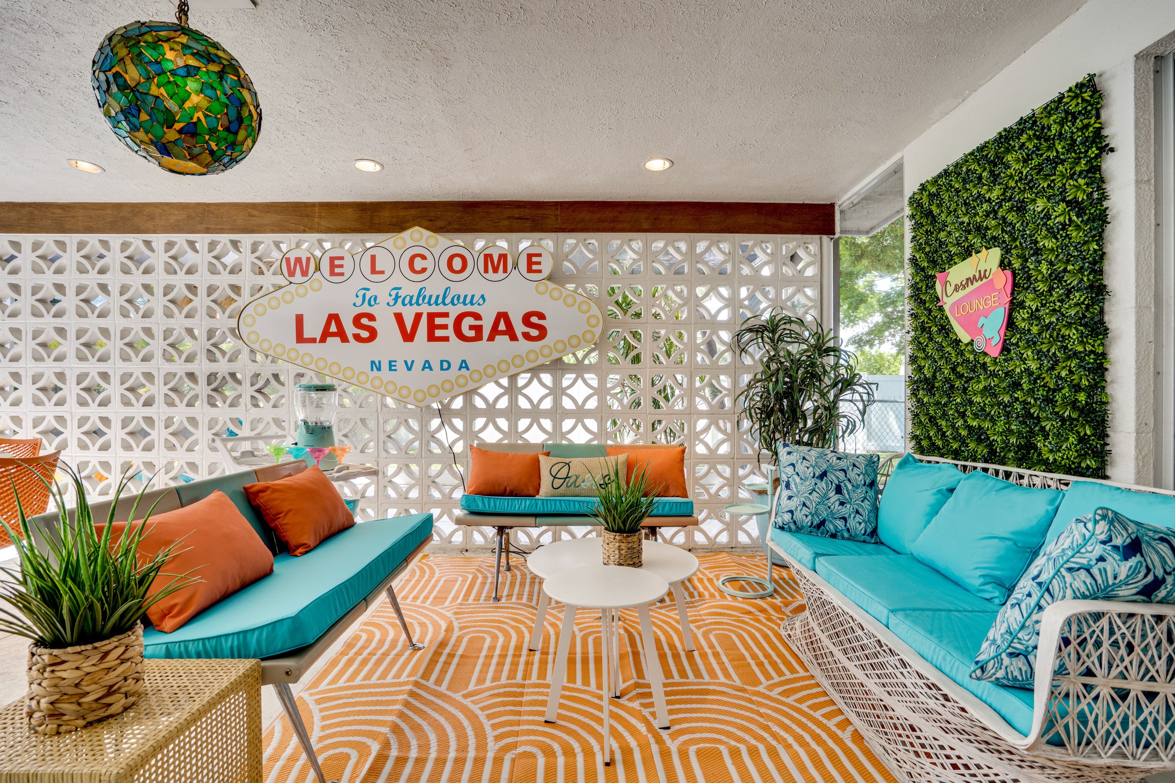 Covered Patio | Lounge Area | Outdoor Dining | Bar Cart | Gas Grill