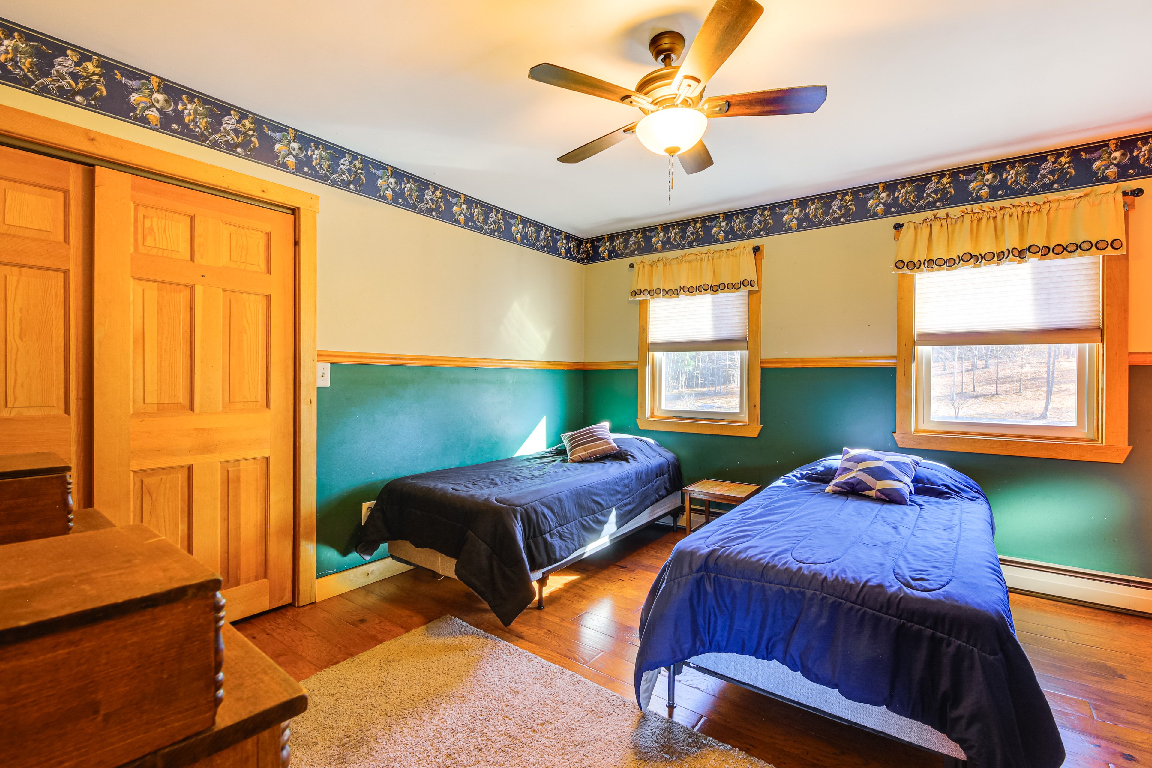 Bedroom 3 | Upper Level | 2 Twin Beds | Linens Provided