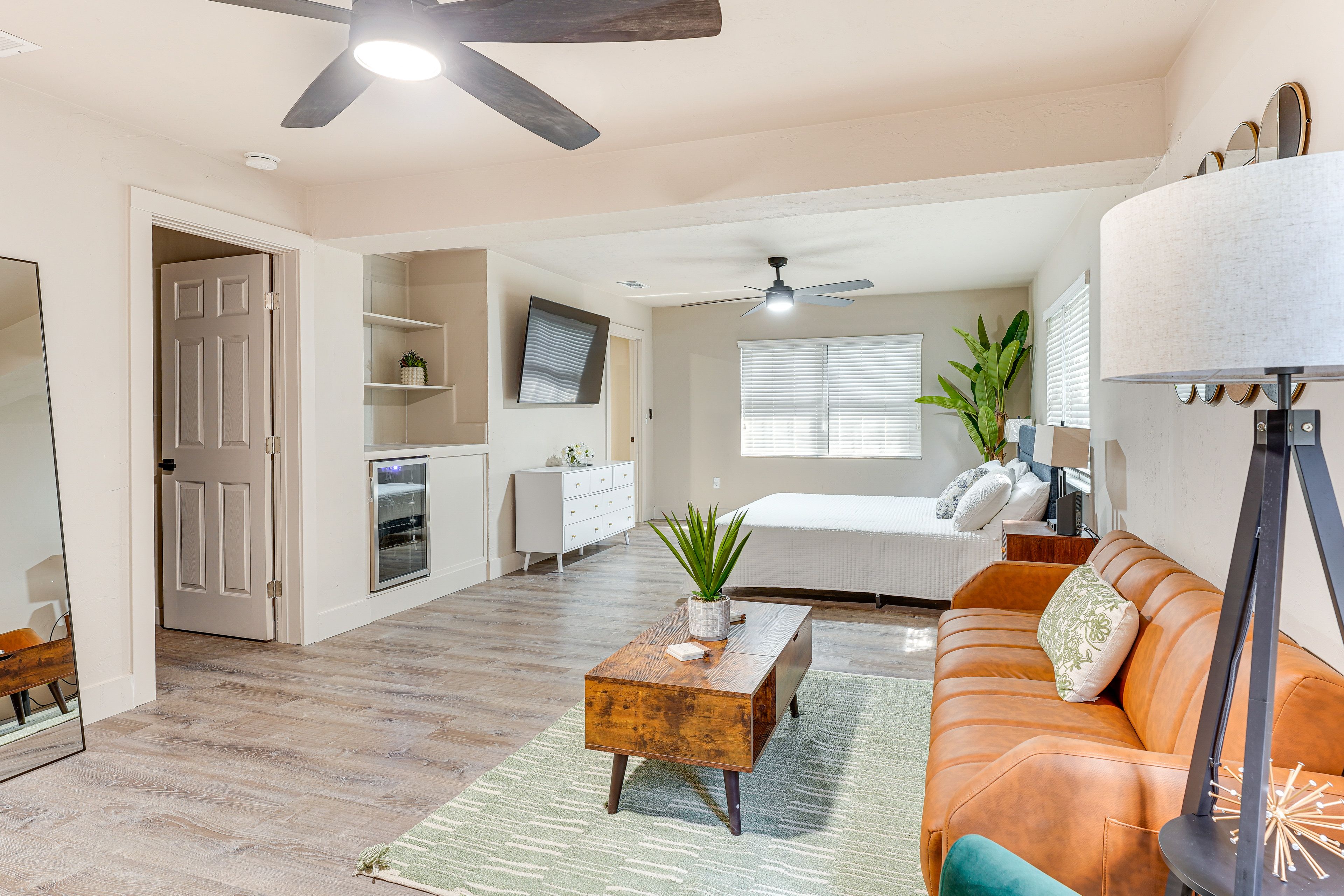 Bedroom 1 | King Bed | Twin Sleeper Sofa | Linens Provided