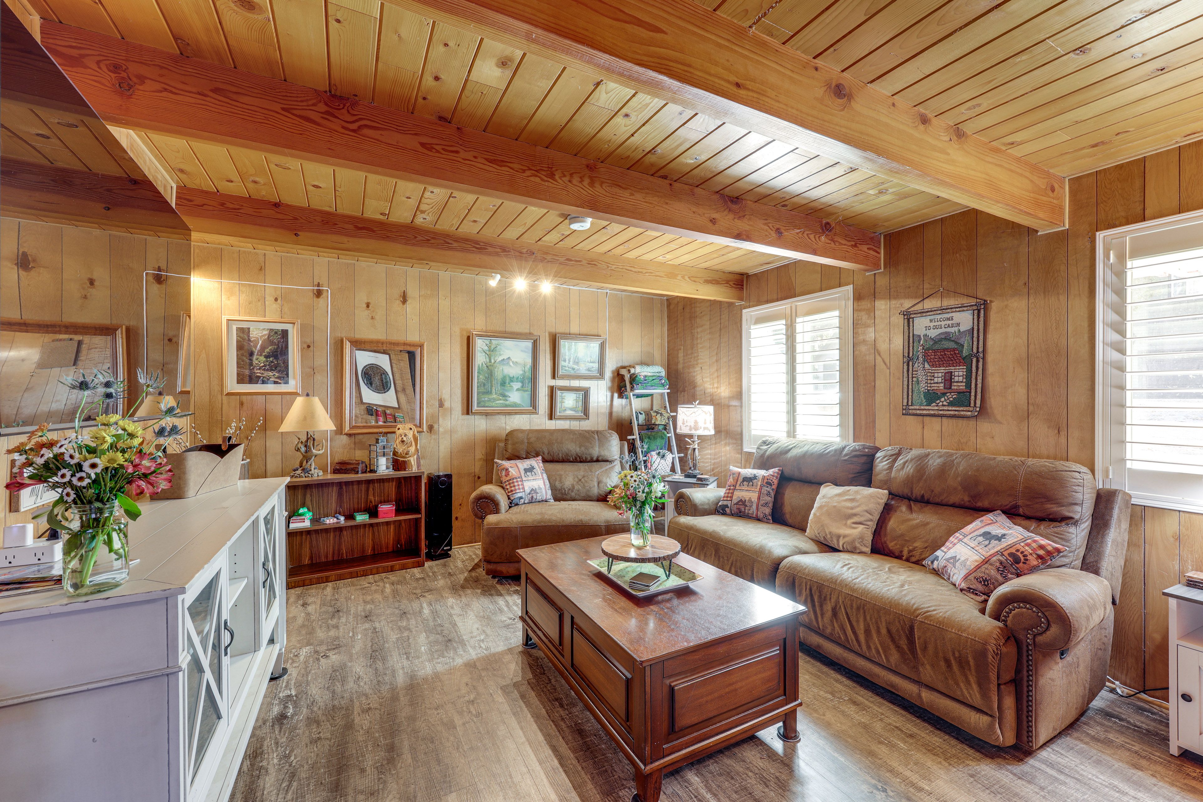 Living Room | Smart TV | Wood-Burning Fireplace | 1st Floor
