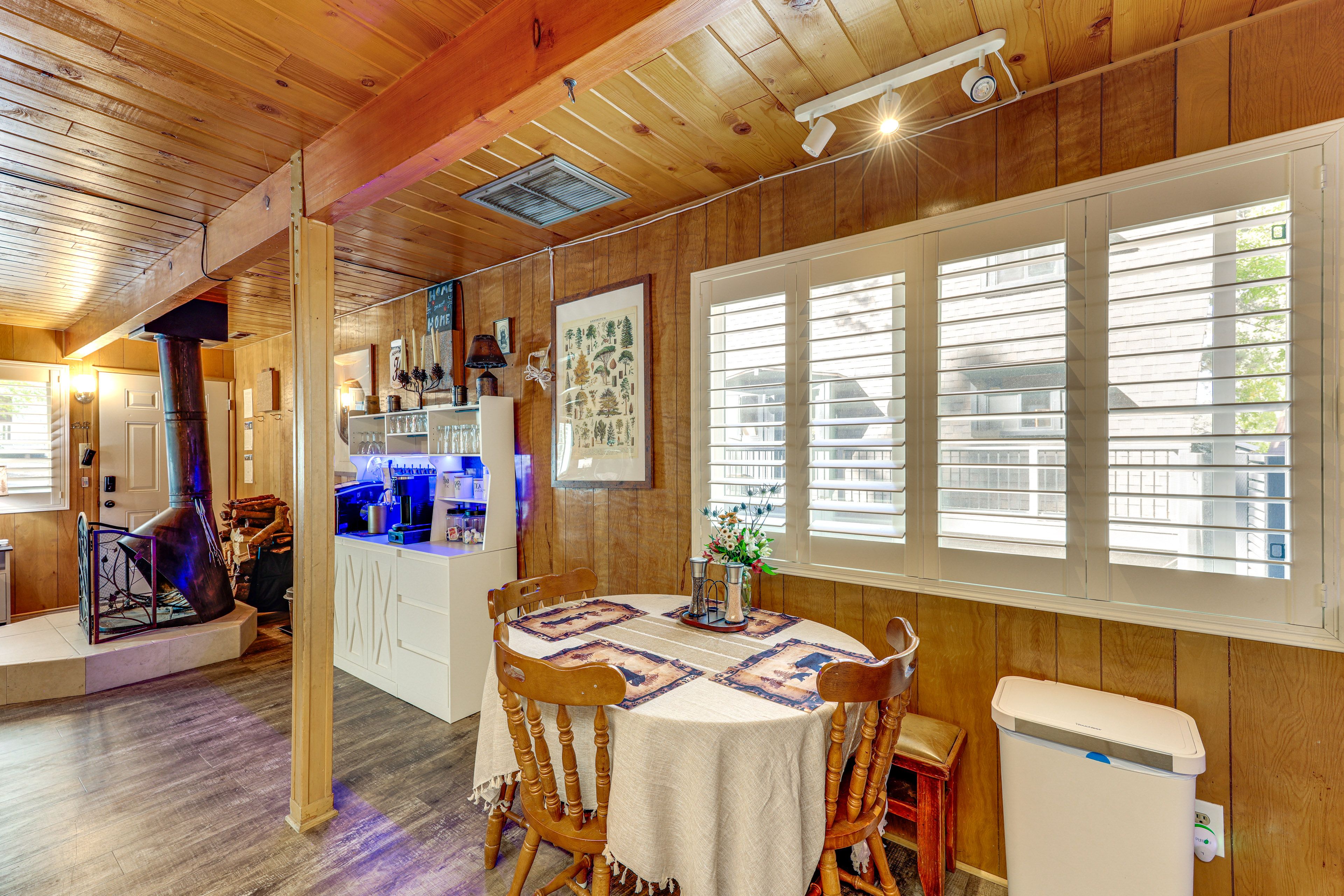 Dining Area | Coffee Bar | Drip & Single-Serve Coffee Makers | 1st Floor