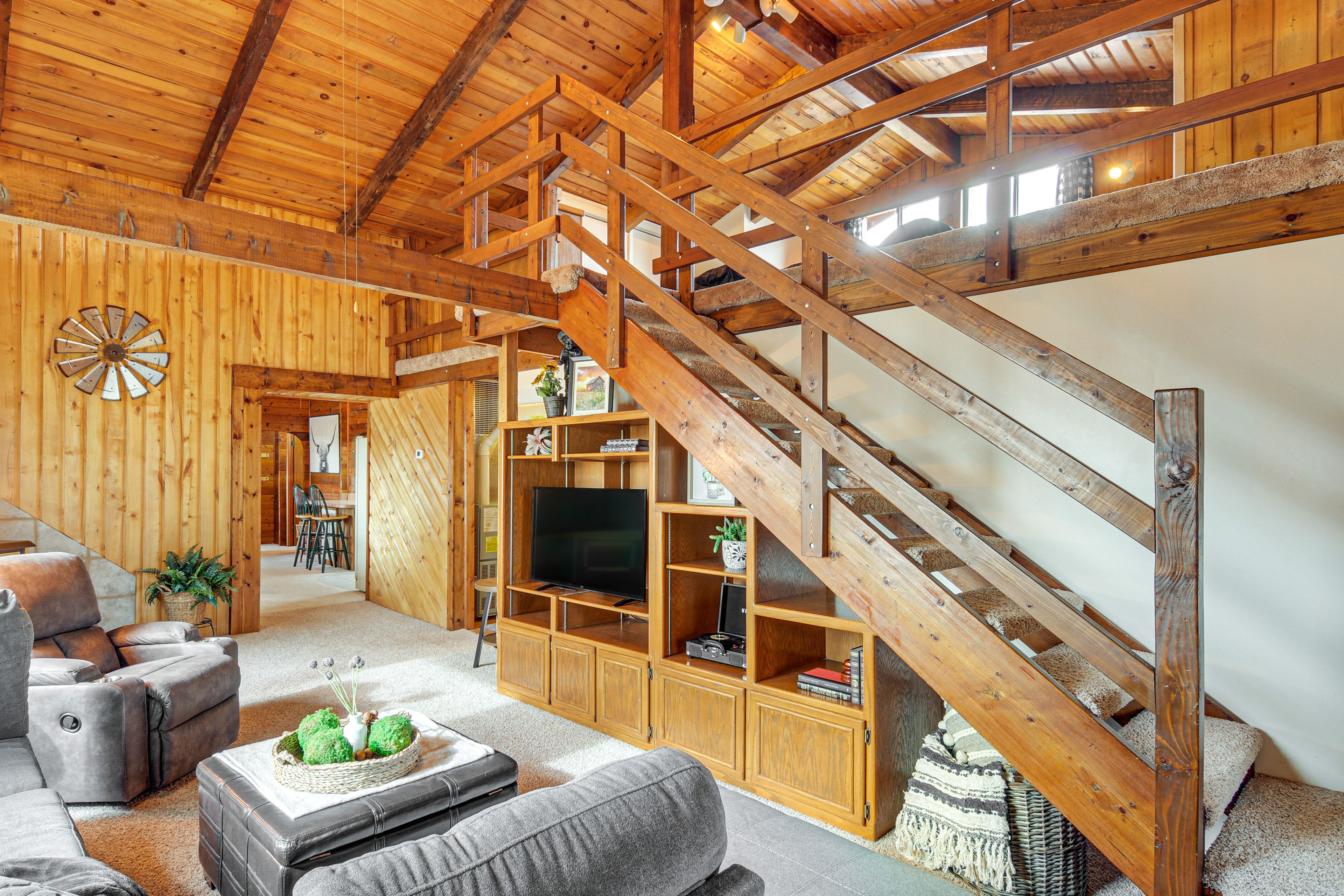 Living Room | Wood-Burning Stove | Smart TV | Main Level