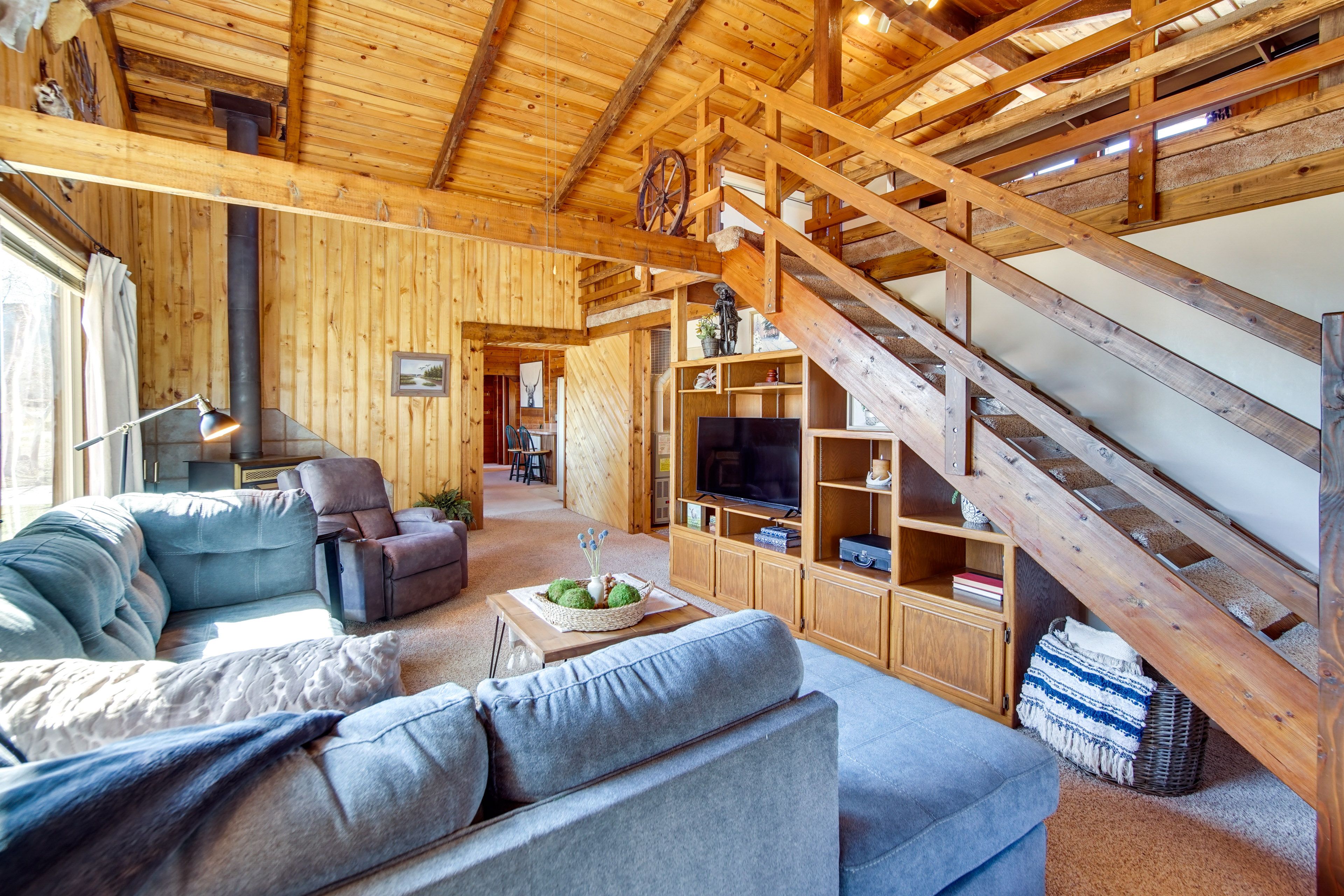 Living Room | Wood-Burning Stove | Smart TV | Main Level