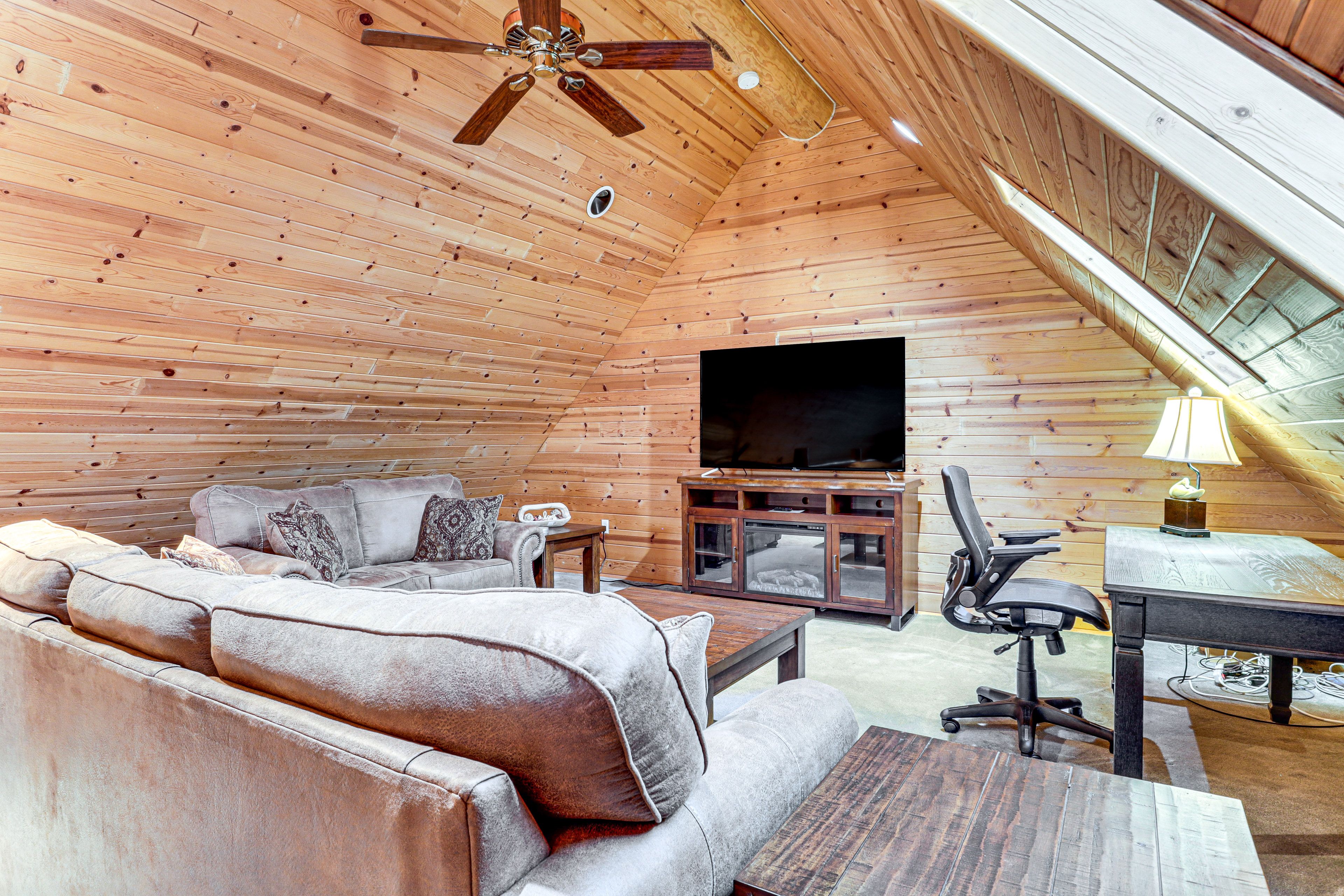 Loft | 2nd Floor | Dedicated Workspace